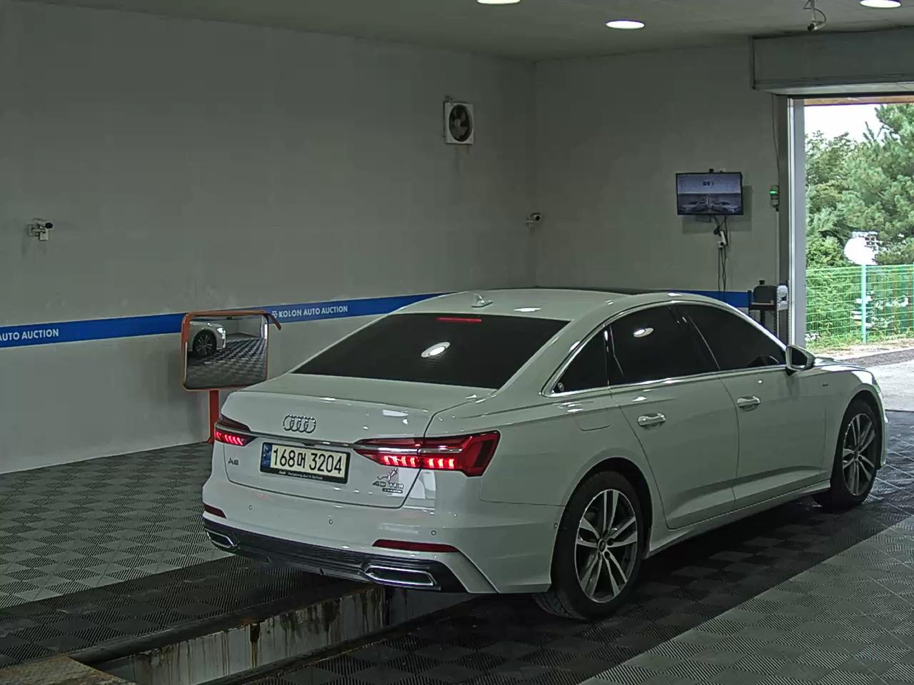 أودي إيه 6 (5Th Gen) 40 TDI كواترو بريميوم 2021 40 بريميوم