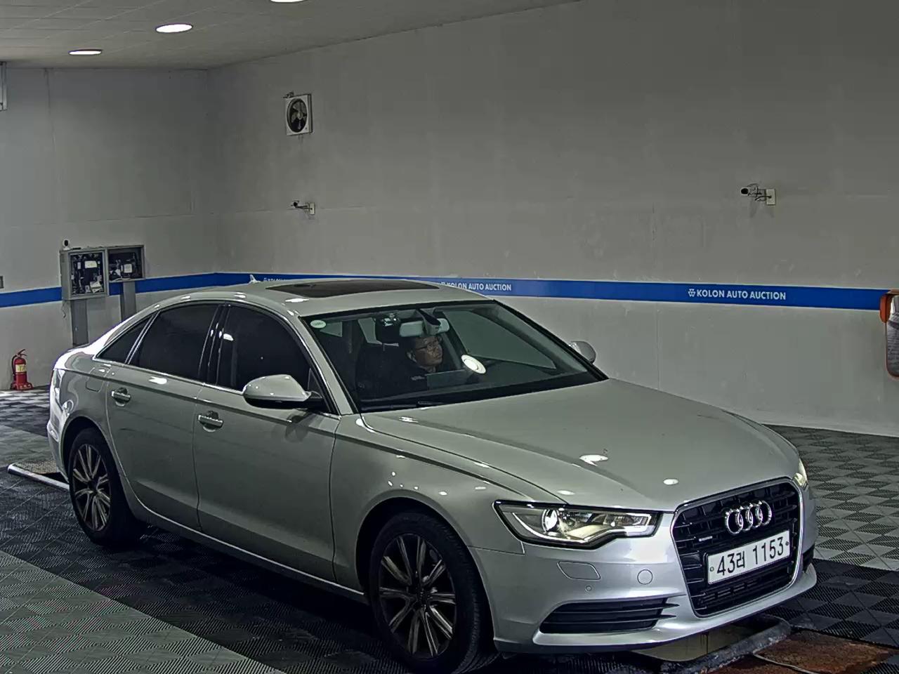 أودي إيه 6 (4Th Gen) 3.0 TDI كواترو 2014