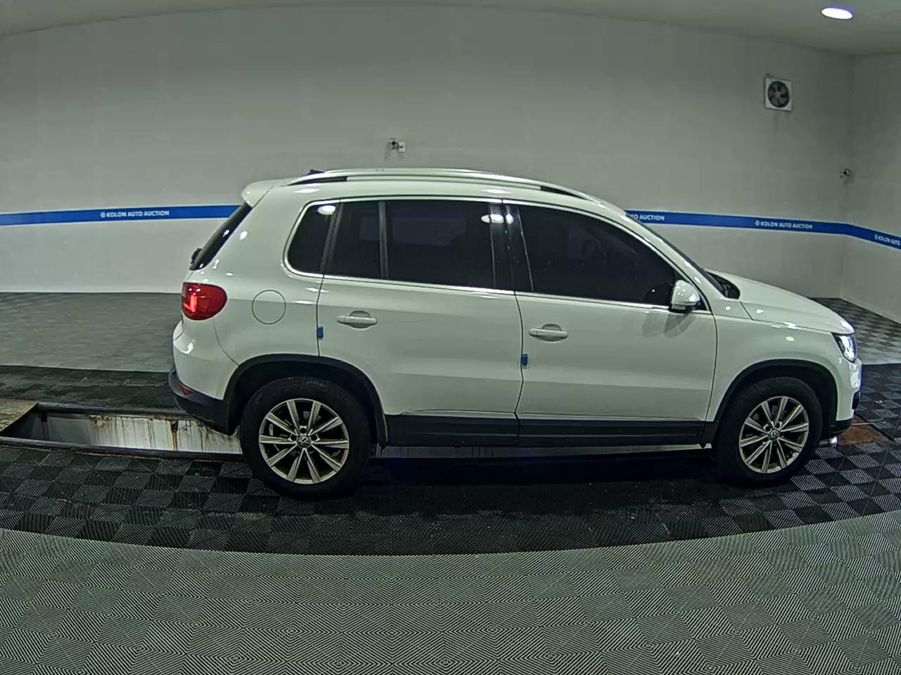 فولكس فاجن تيجوان 2.0 TDI Bluemotion 2016