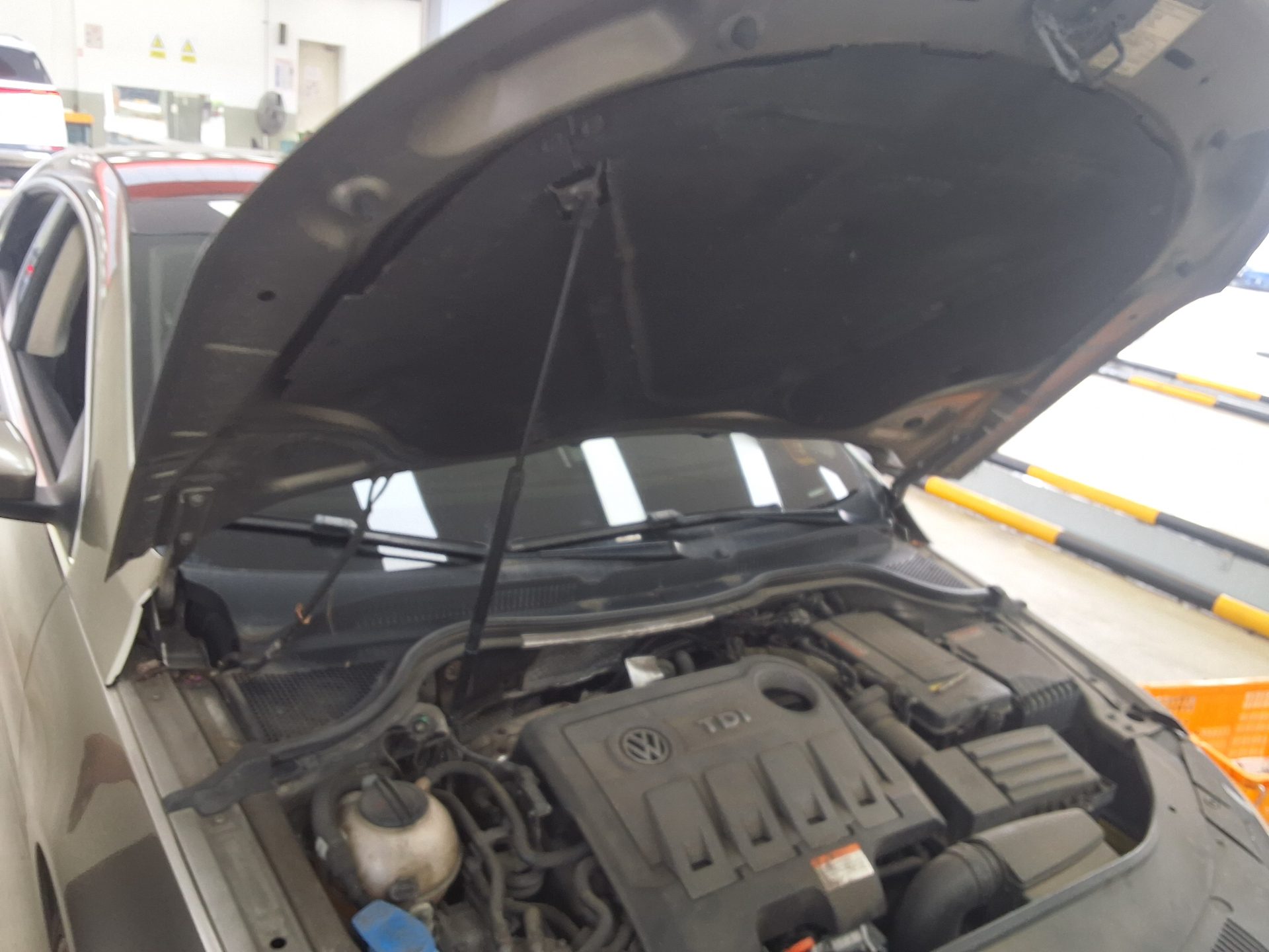 فولكس فاجن Cc 2.0 TDI Bluemotion 2013