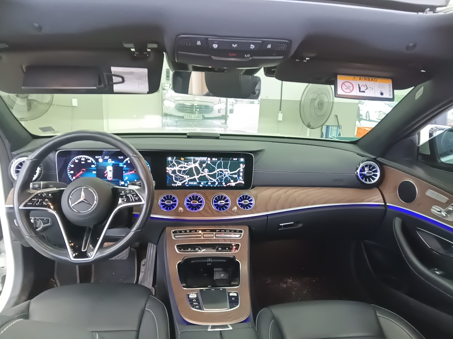 مرسيدس بنز E Class (5Th Gen) E250 إكسكلوسيف 2021 إكسكلوسيف