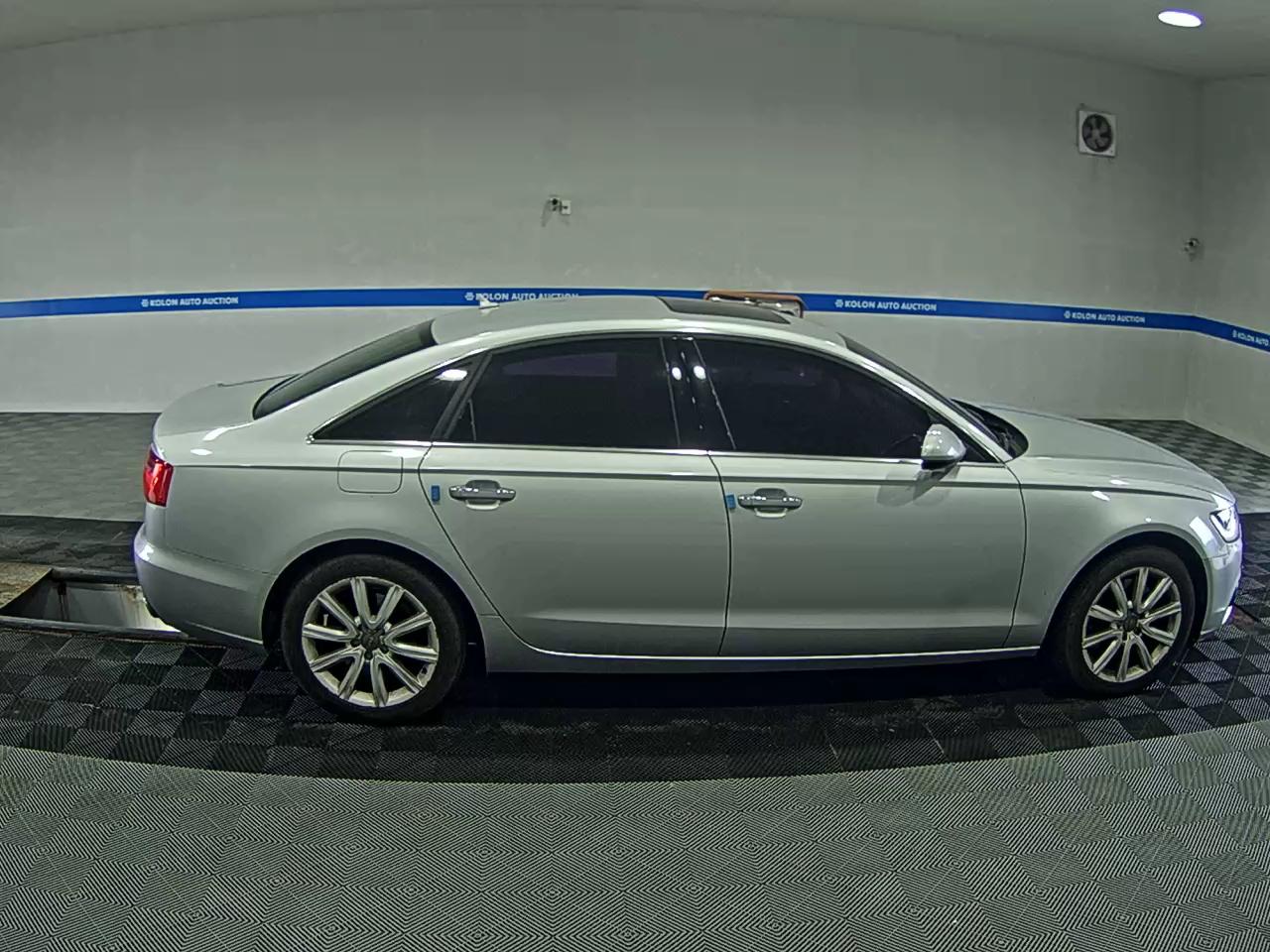 أودي إيه 6 (4Th Gen) 45 TDI كواترو 2015