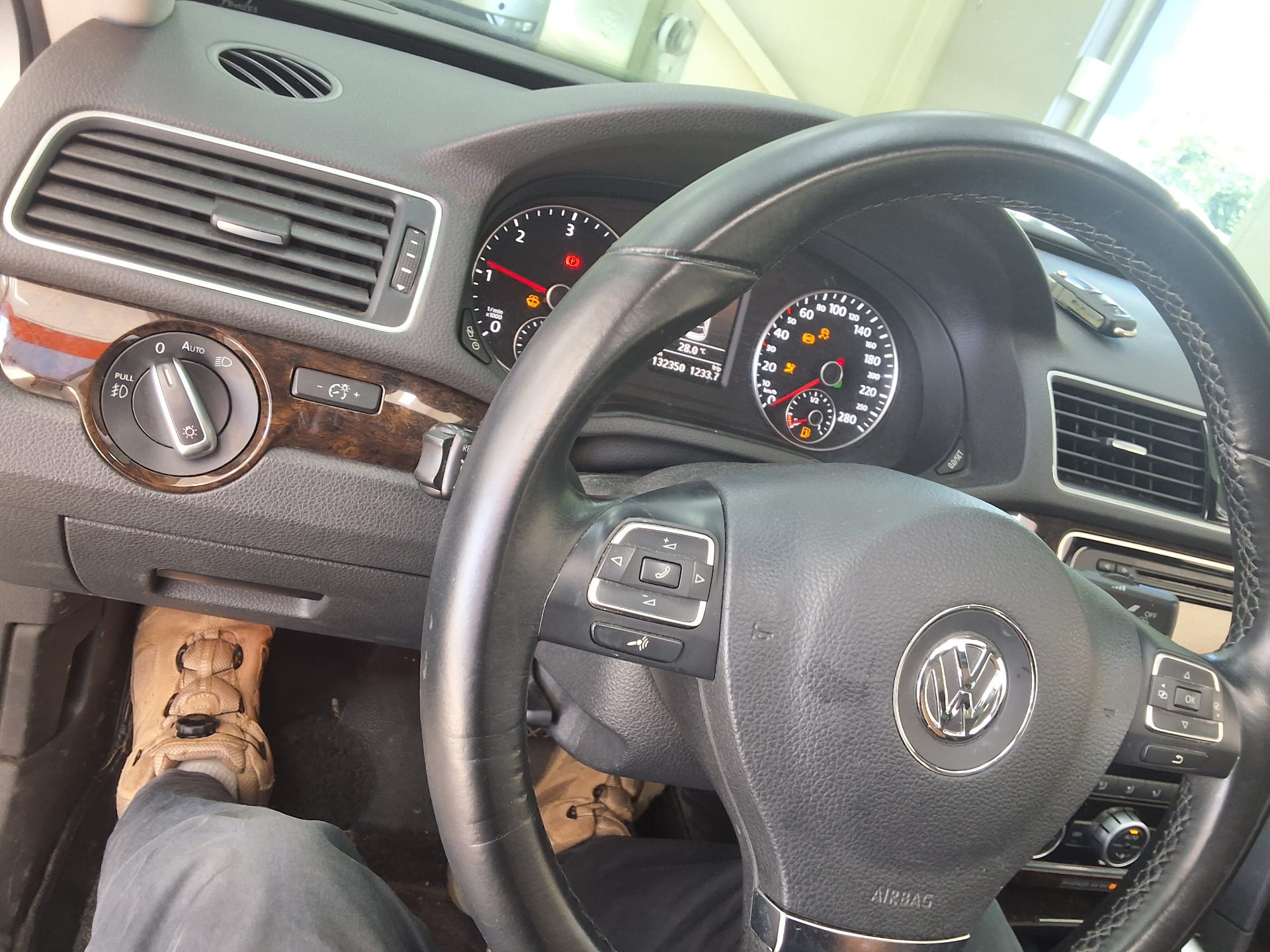 فولكس فاجن الجديد باسات (7Th Gen) 2.0 TDI 2015