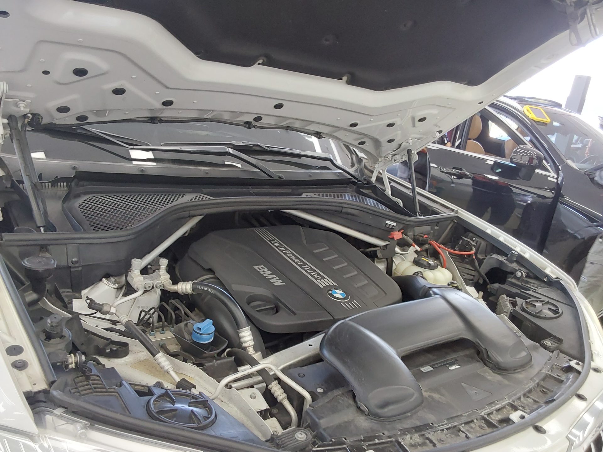بي إم دبليو X6 (2Nd Gen) 40D إكس درايف M Sport 2019 SPORT