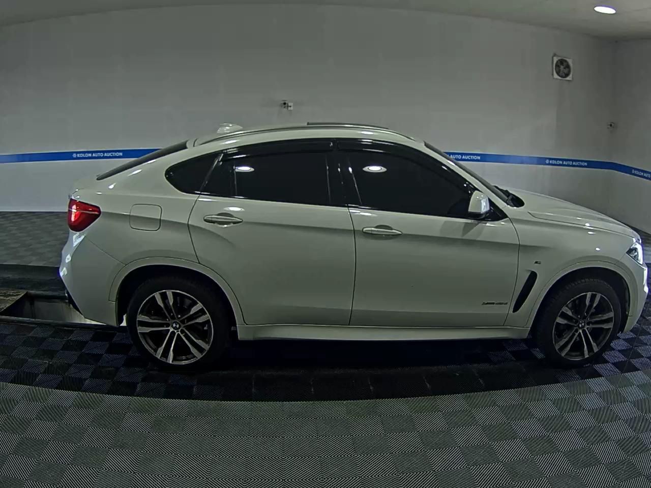 بي إم دبليو X6 (2Nd Gen) 40D إكس درايف M Sport 2019 SPORT