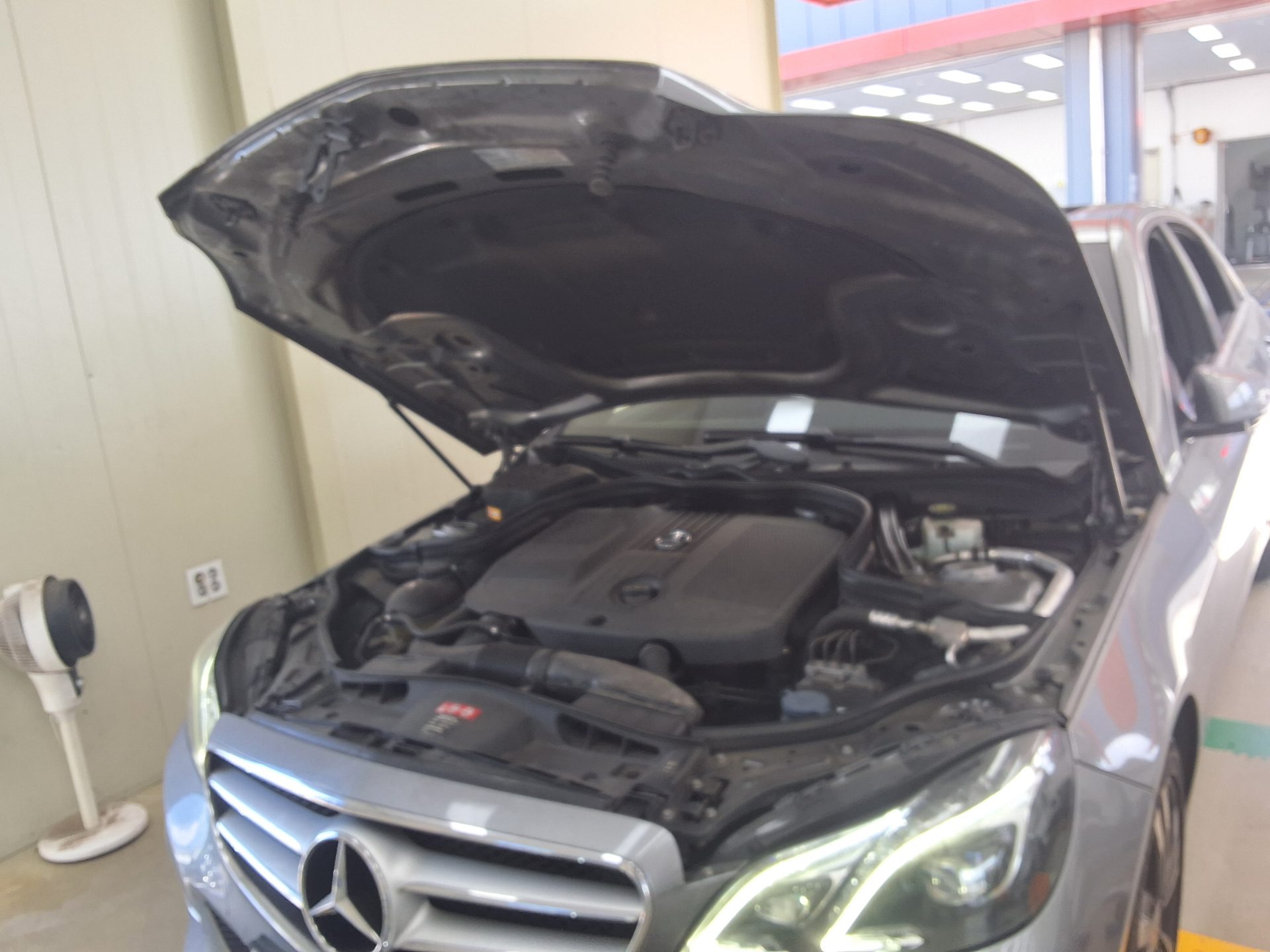 مرسيدس بنز E Class (4Th Gen) E220 Cdi Avantgarde 2014 E220