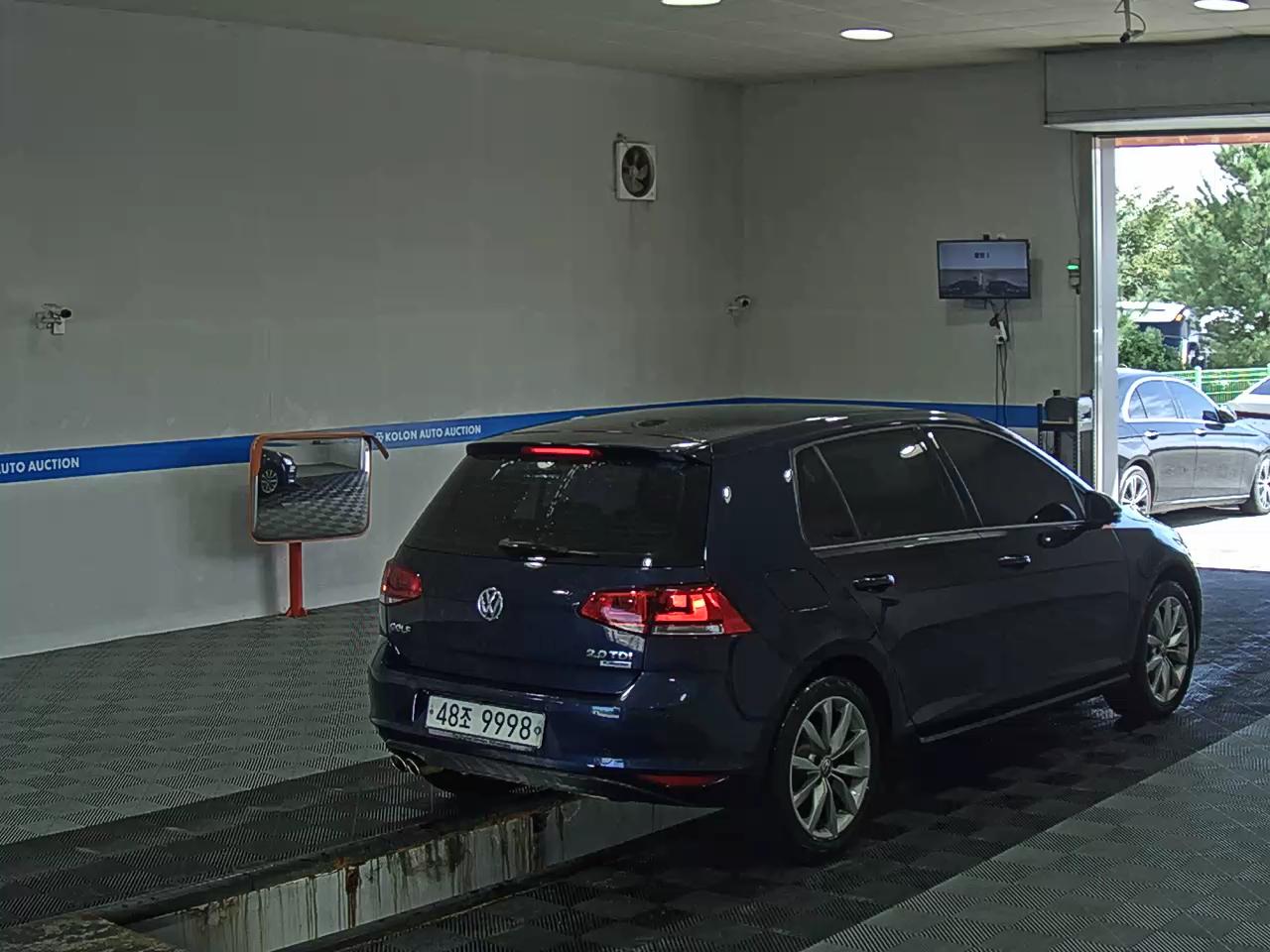 فولكس فاجن جولف (7Th Gen) 2.0 TDI 2015