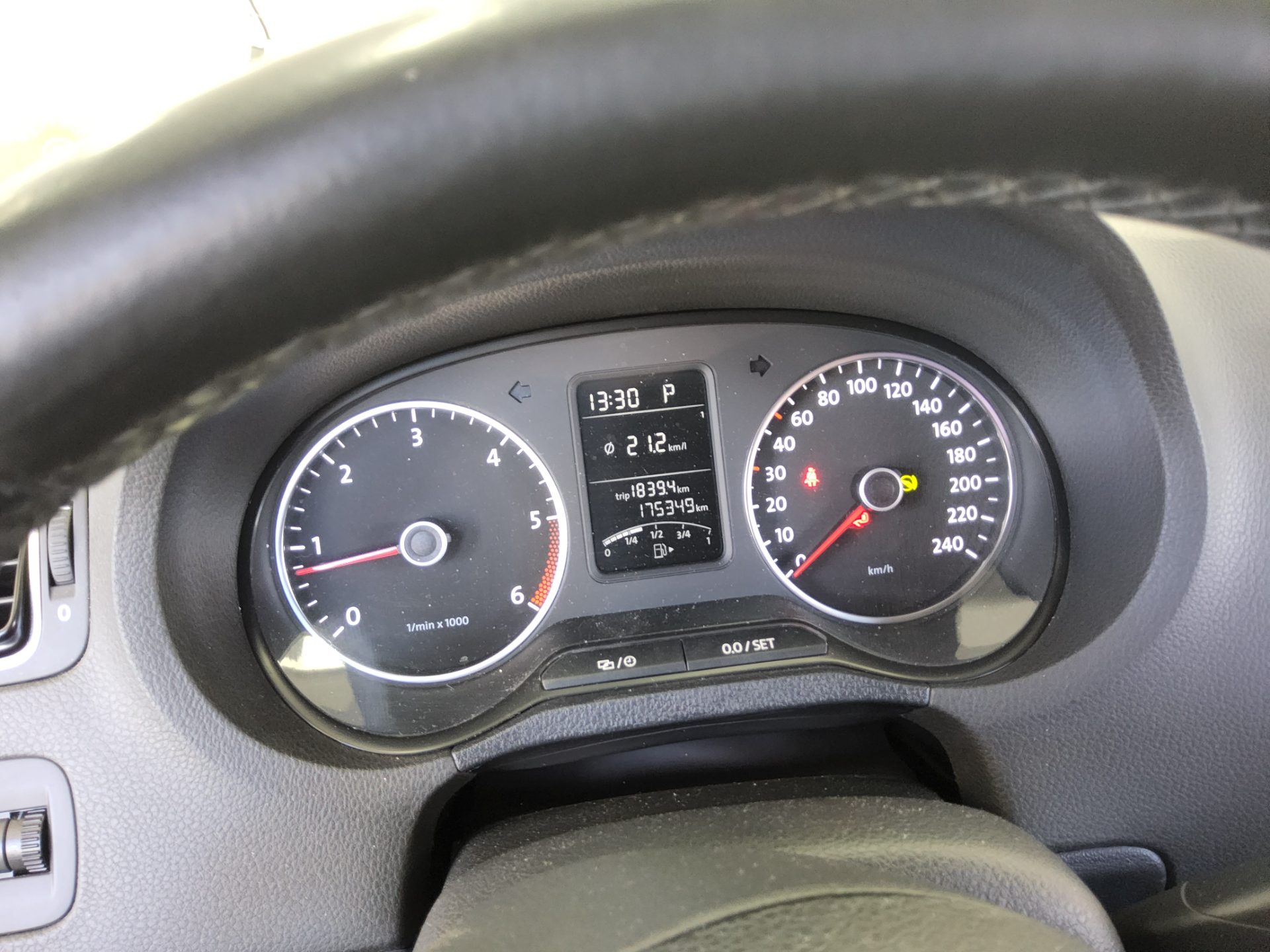 فولكس فاجن الجديد بولو (5Th Gen) 1.6 TDI R Line 2014 LINE