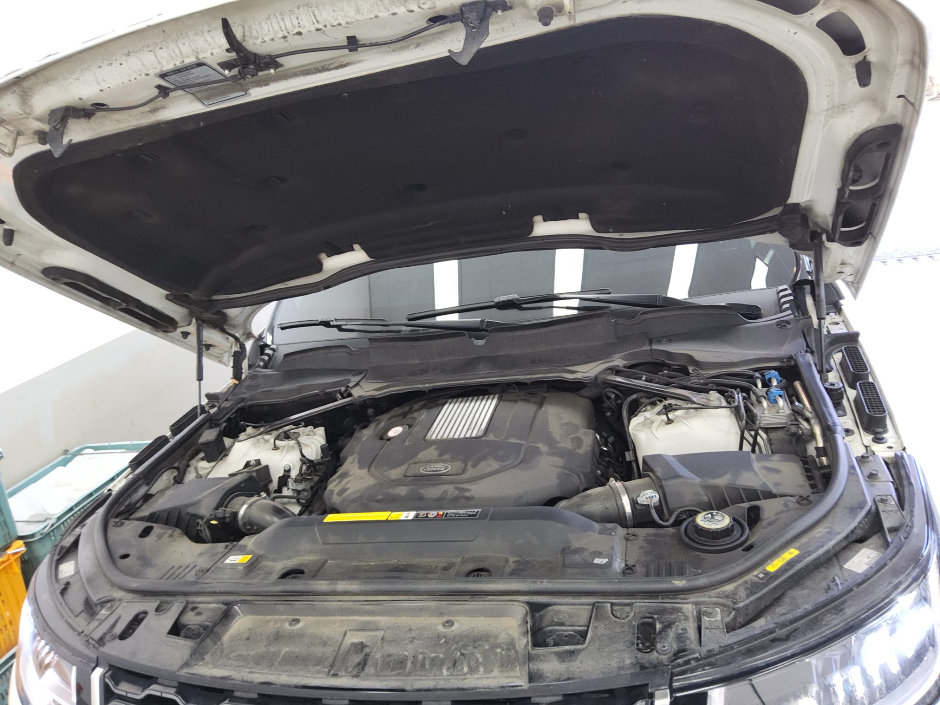لاند روفر Rover رينج روفر Sport (2Nd Gen) 3.0 Sdv6 Hse Dynamic 2018 SPORT