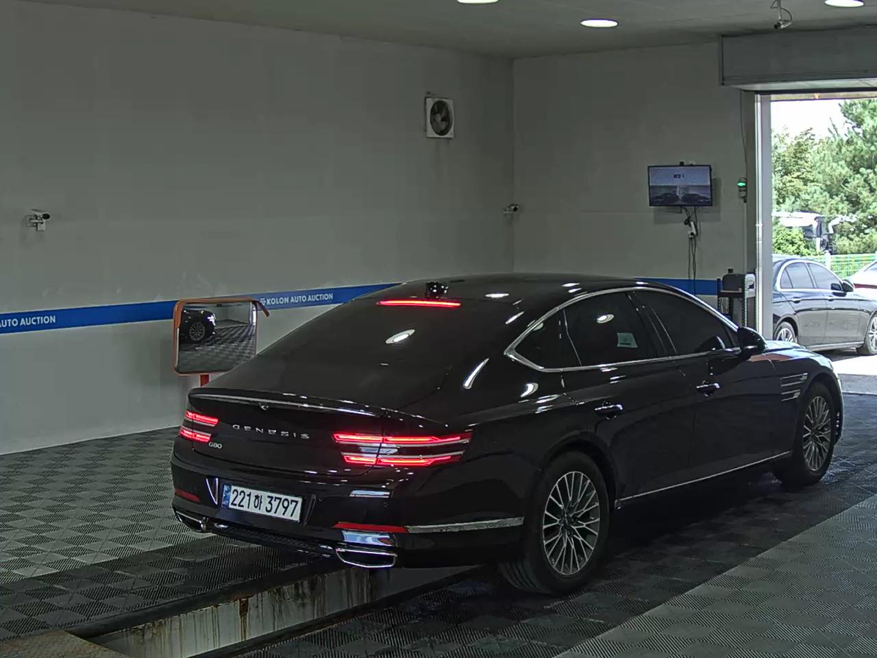جينيسيس جينيسيس G80 2024 BASE