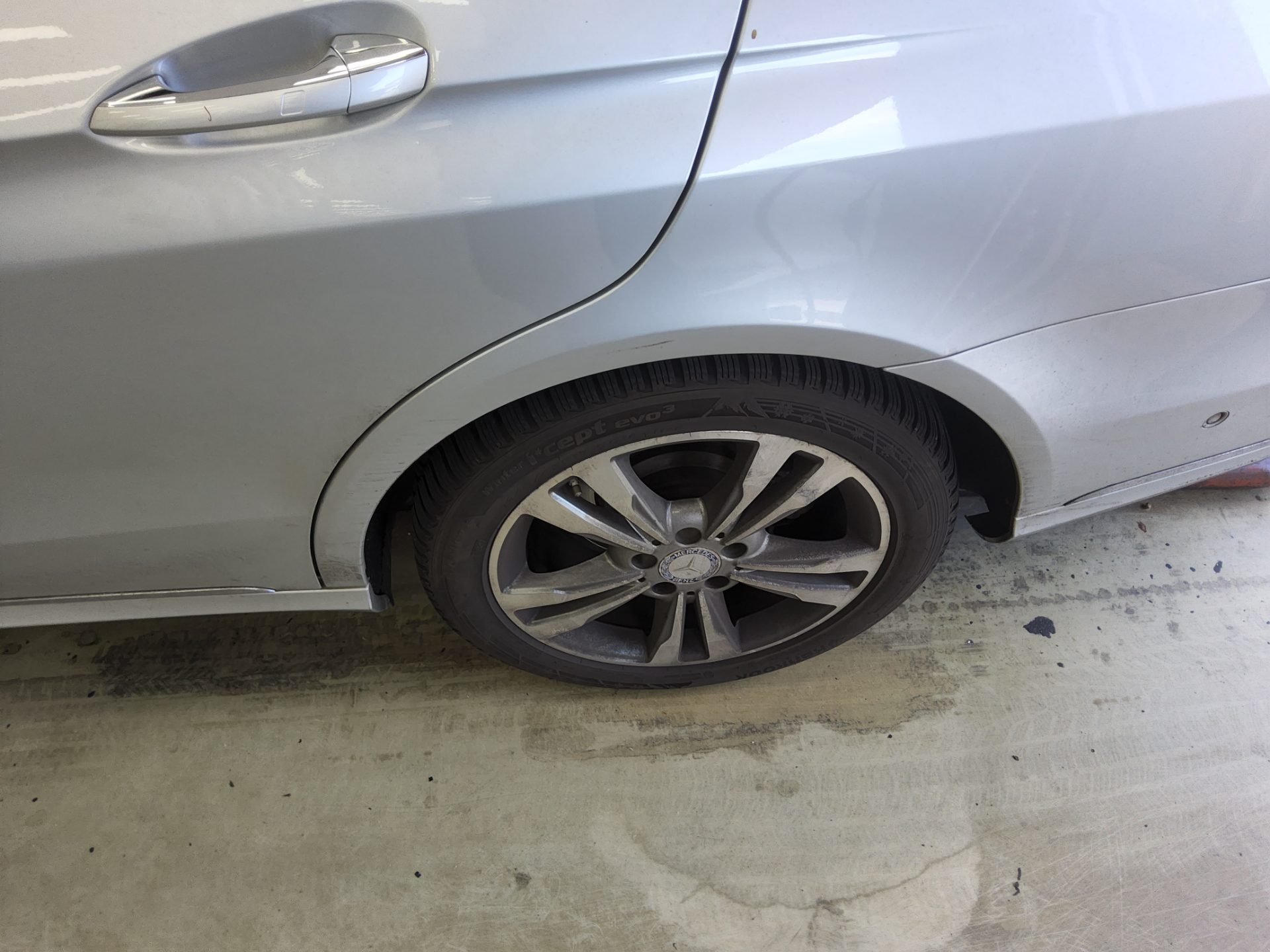 مرسيدس بنز E Class (4Th Gen) E220 Cdi Avantgarde 2014 E220