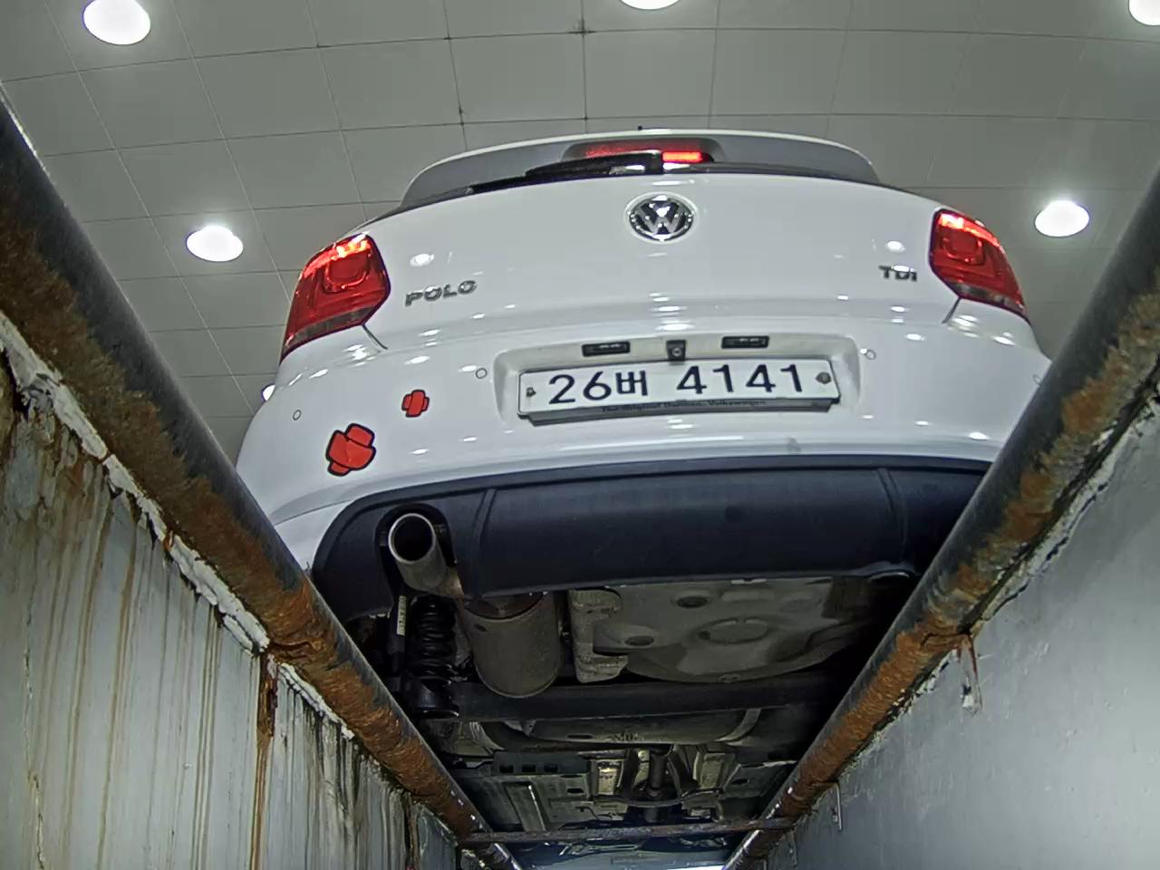 فولكس فاجن الجديد بولو (5Th Gen) 1.6 TDI R Line 2014 LINE