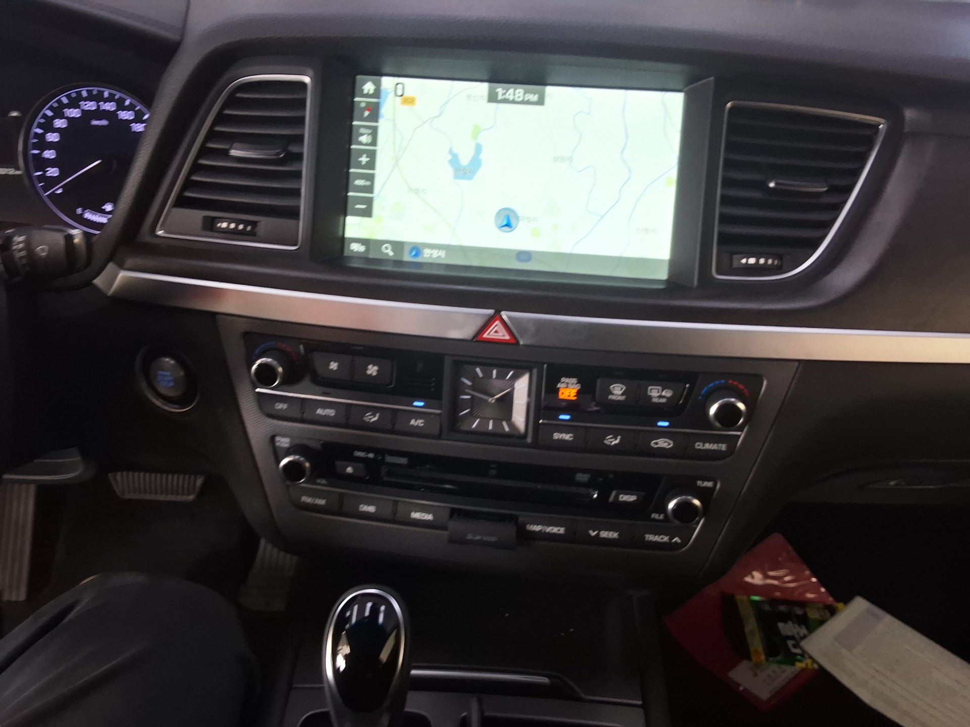 هيونداي جينيسيس Dh G330 دفع كلي بريميوم 2016 دفع رباعي بريميوم