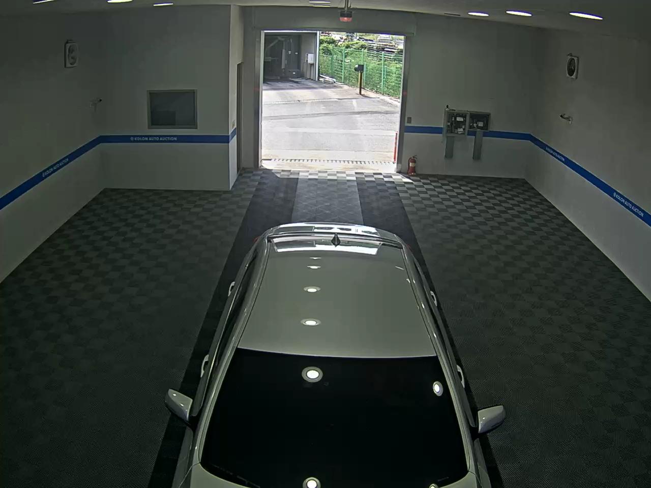 هيونداي جينيسيس Dh G330 بريميوم 2014 بريميوم