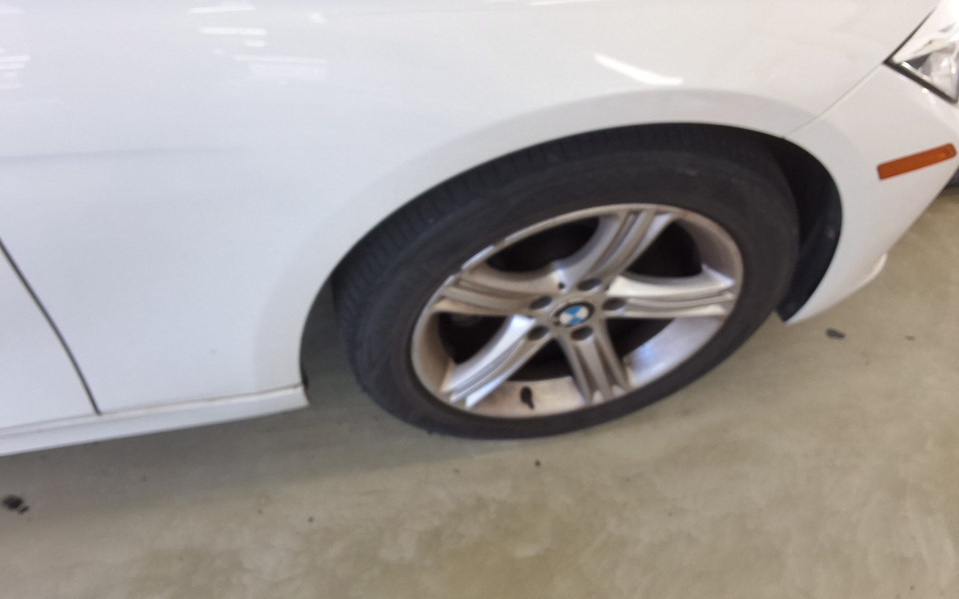 بي إم دبليو 3 Series (6Th Gen) 320D 2014 320d