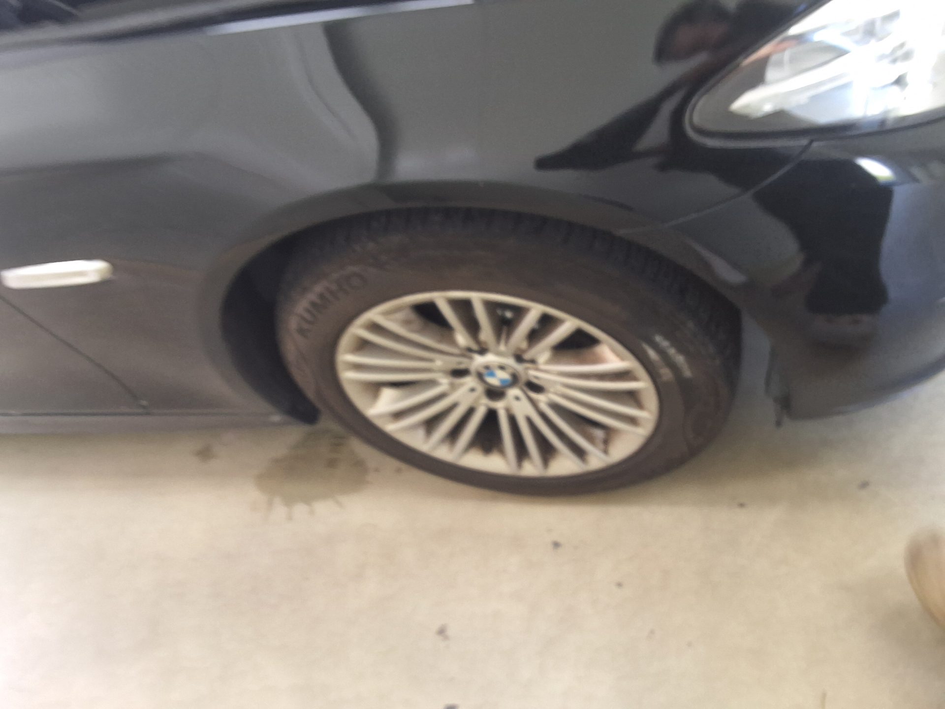 بي إم دبليو 5 Series (6Th Gen) 520D 2015 520d