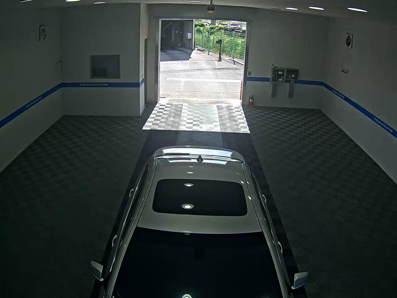 بي إم دبليو 5 Series (6Th Gen) 528I 2011 528i