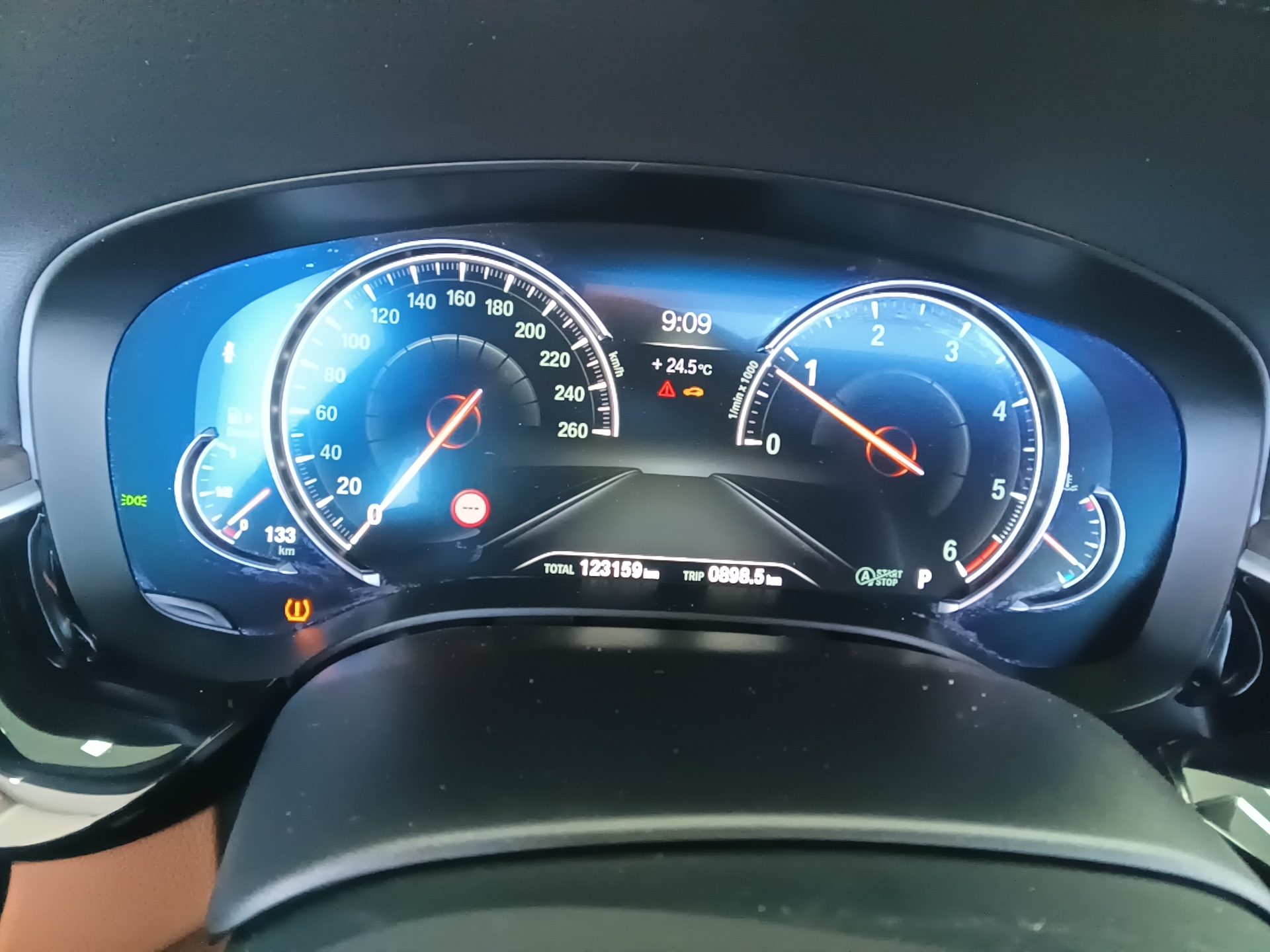 بي إم دبليو 5 Series (7Th Gen) 520D M Sport Pack بلس 2017 SPORT PLUS