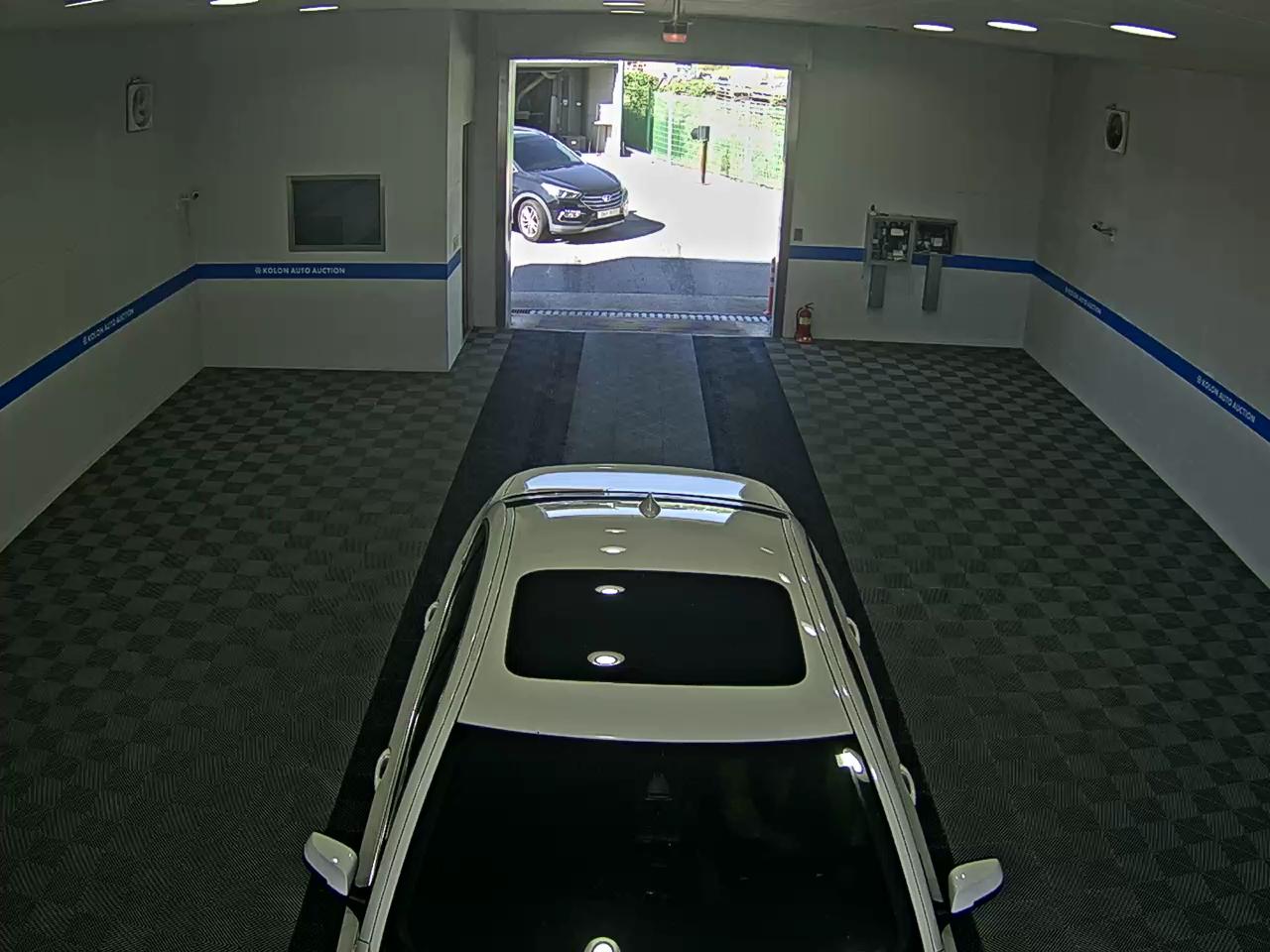 بي إم دبليو 5 Series (6Th Gen) 528I إكس درايف 2014 528i