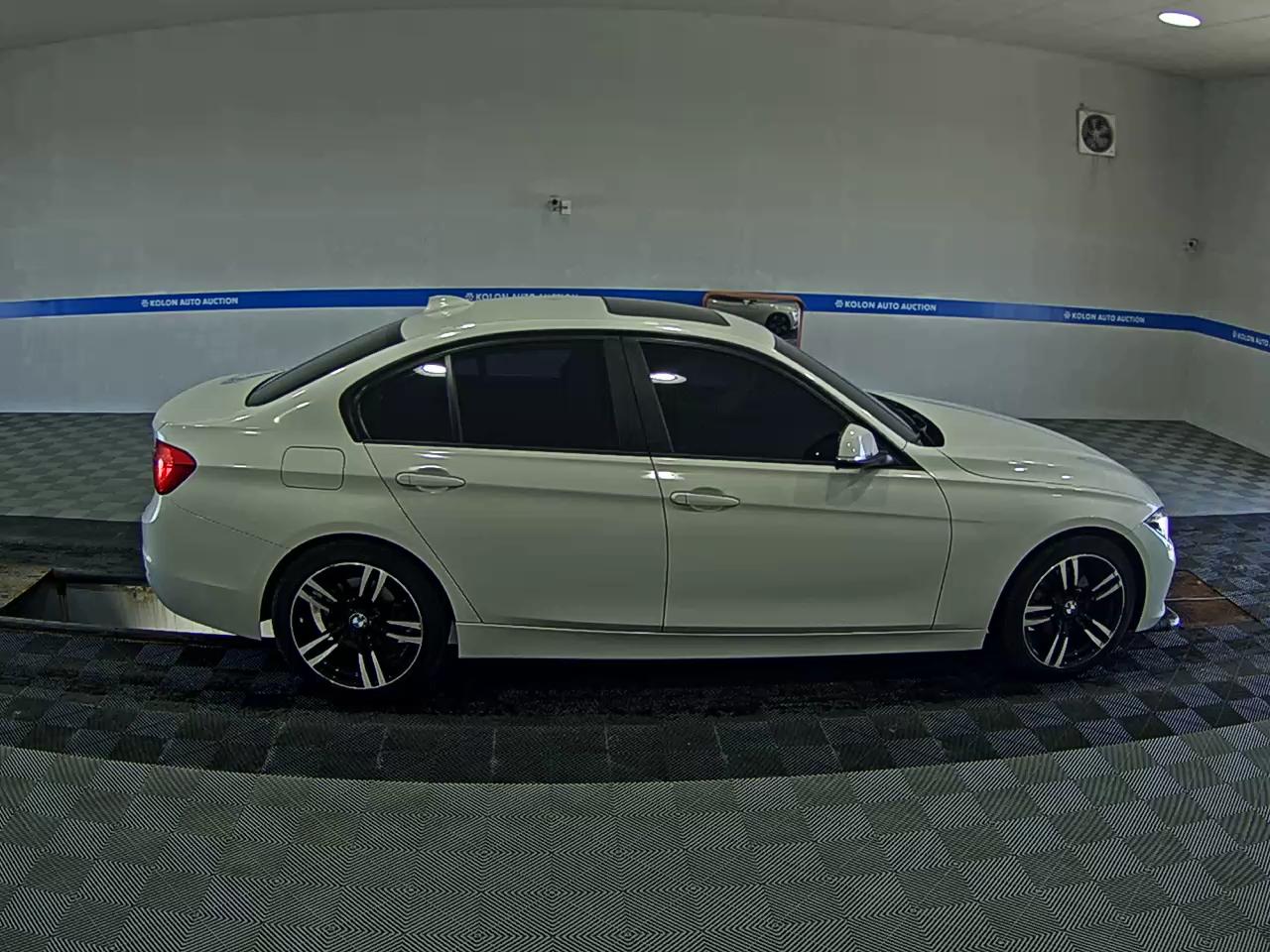 بي إم دبليو 3 Series (6Th Gen) 320D Ed Edition 2016 320d