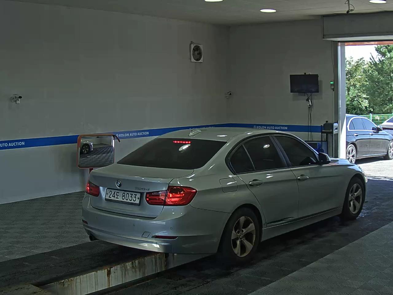 بي إم دبليو 3 Series (6Th Gen) 320D Ed Edition 2014 320d
