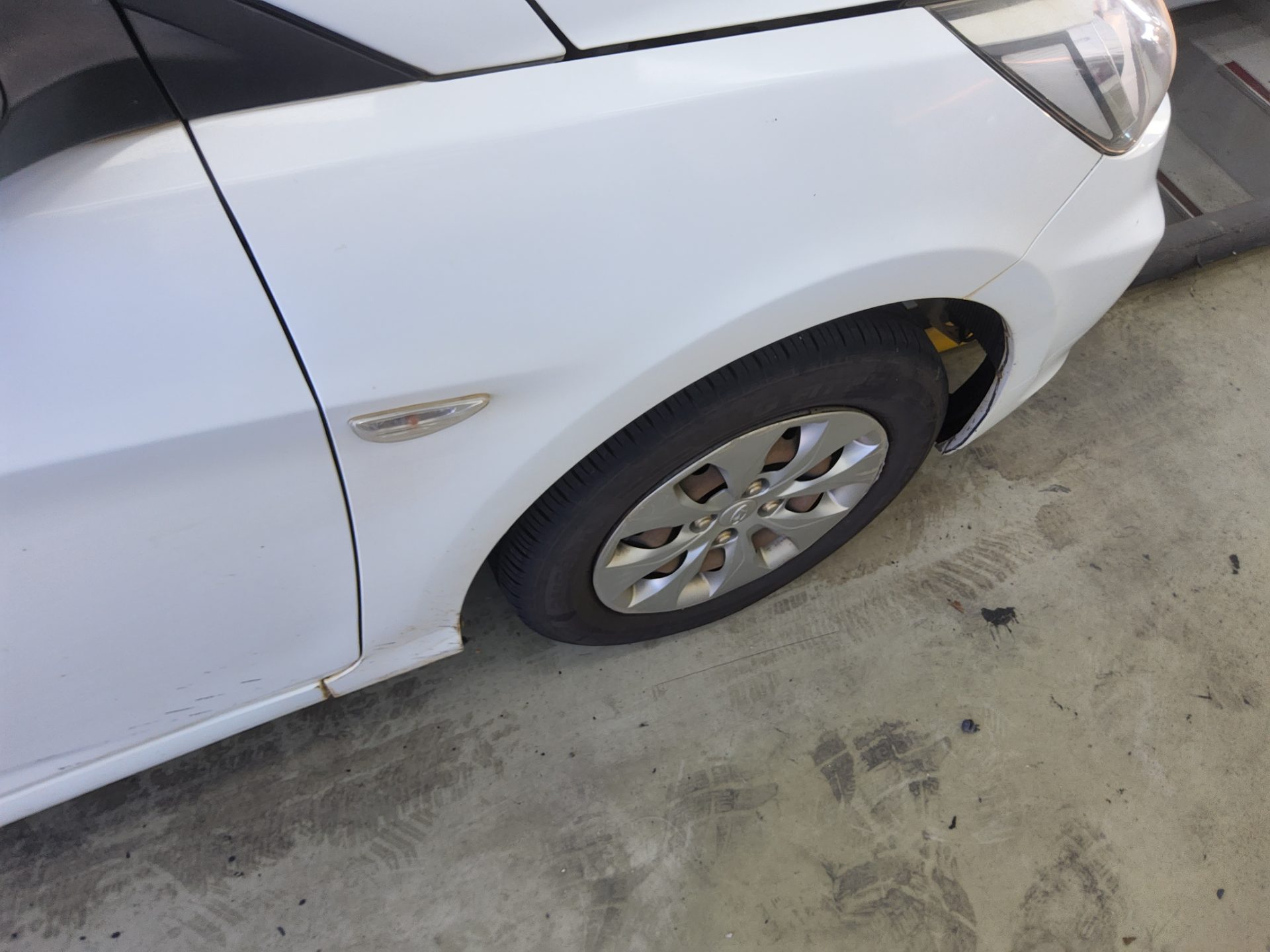 هيونداي جديد أكسنت 1.4 Vvt ستايل 2017 STYLE