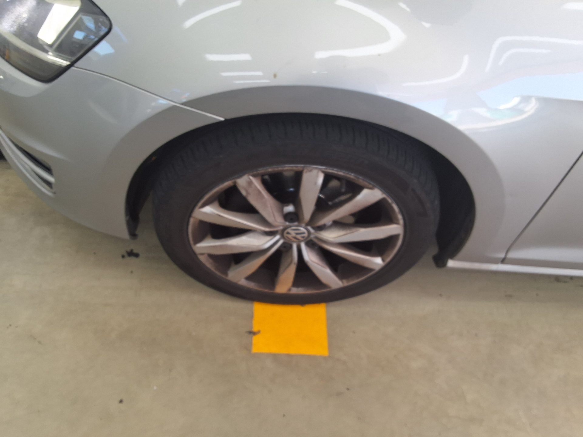 فولكس فاجن جولف (7Th Gen) 2.0 TDI 2015