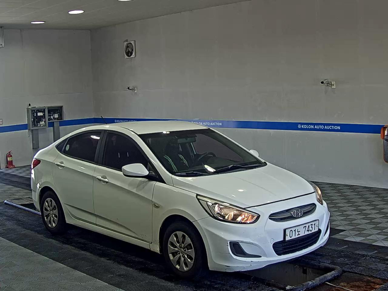 هيونداي جديد أكسنت 1.4 Vvt ستايل 2017 STYLE