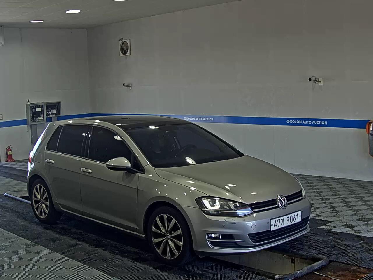 فولكس فاجن جولف (7Th Gen) 2.0 TDI 2015