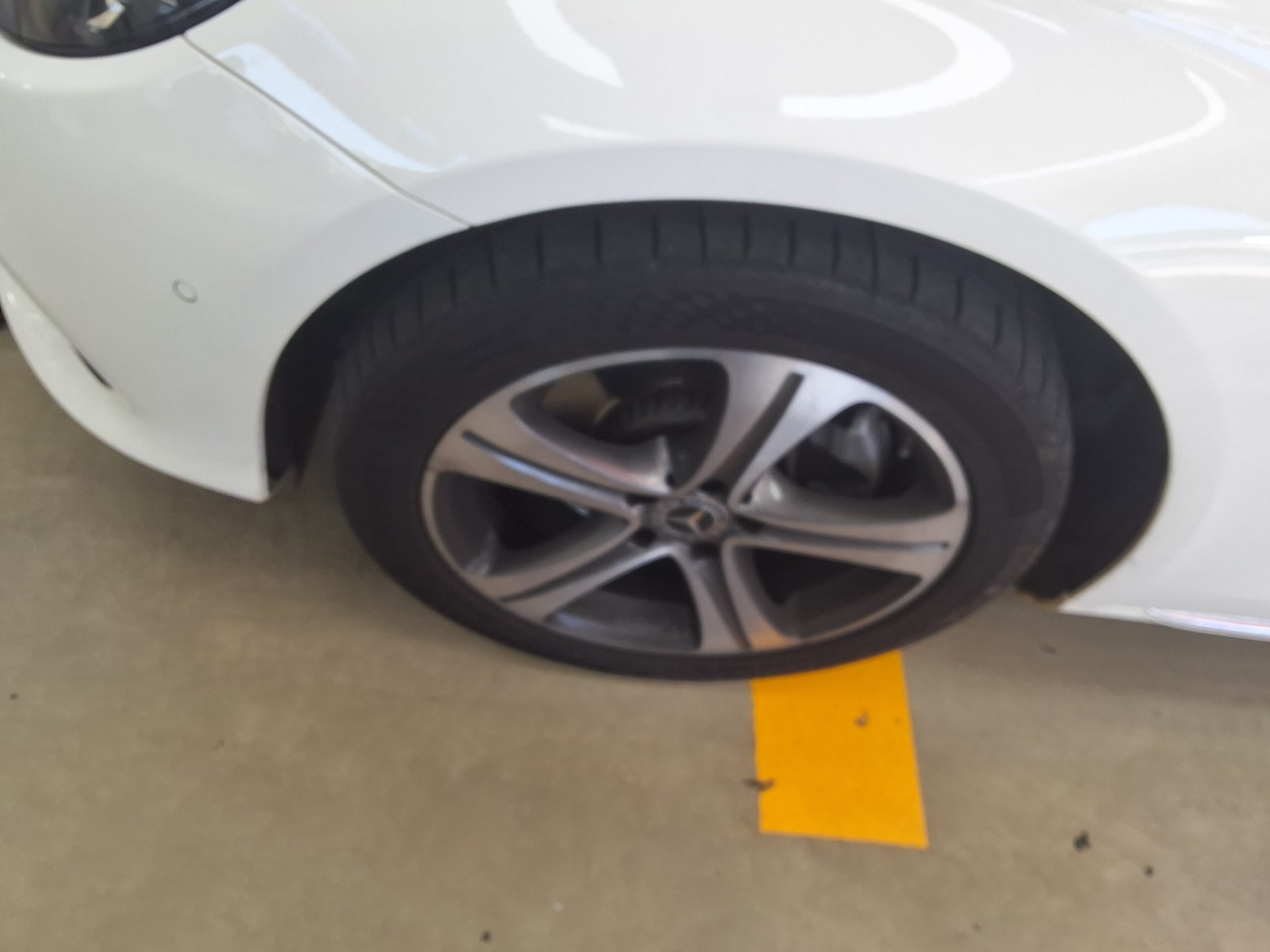 مرسيدس بنز E Class (5Th Gen) E220D Avantgarde 2019 E220d