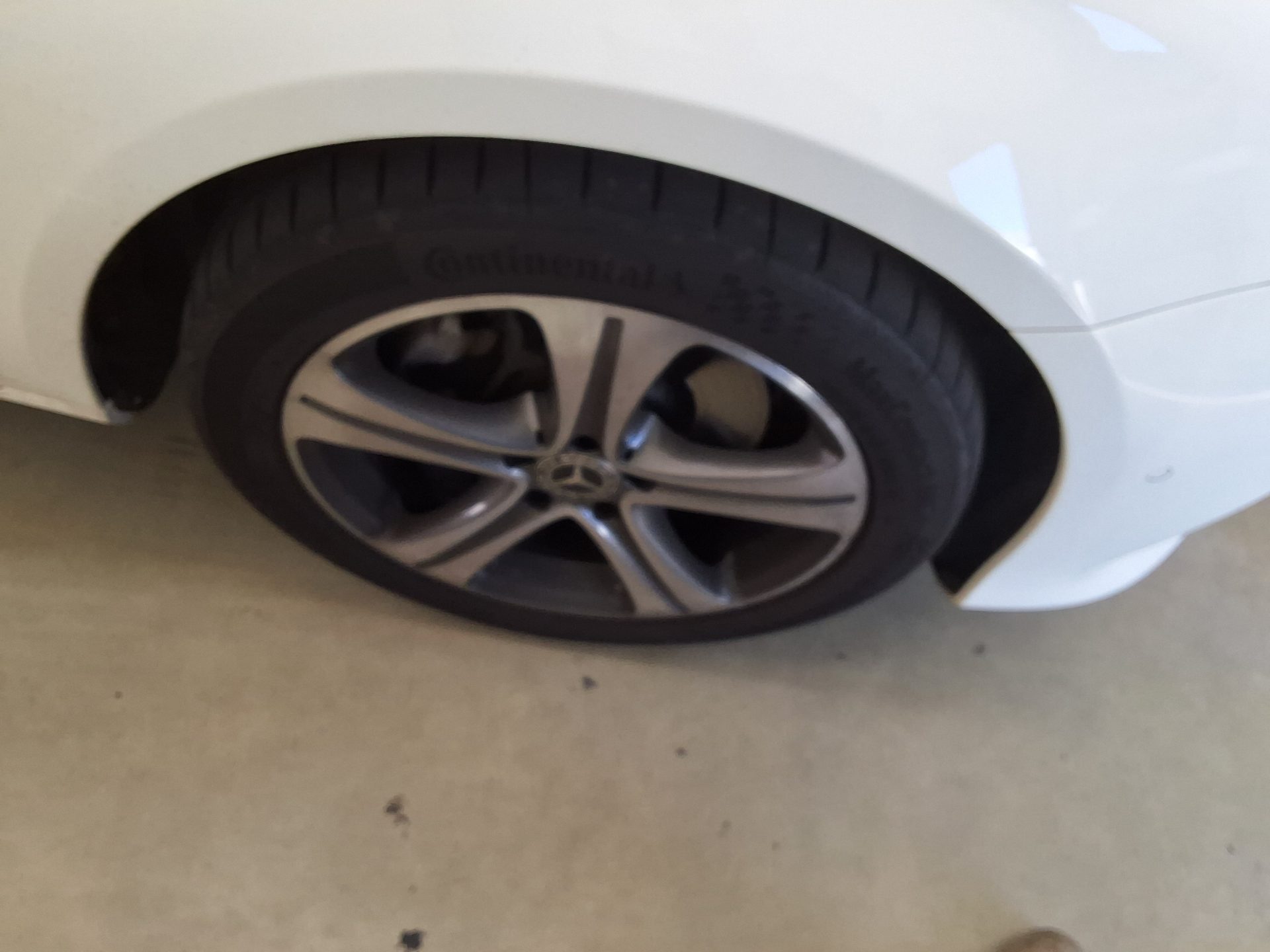 مرسيدس بنز E Class (5Th Gen) E220D Avantgarde 2019 E220d