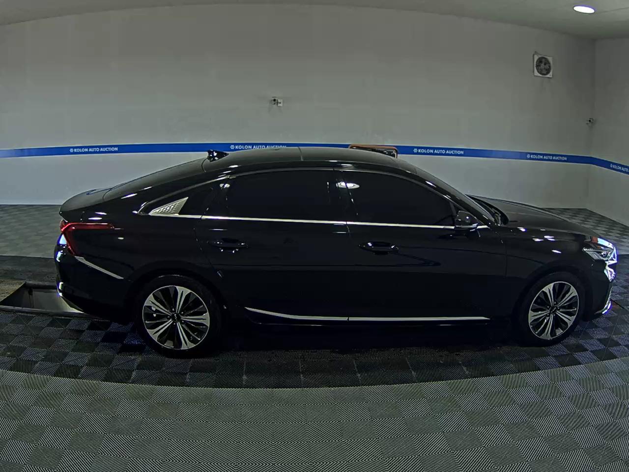 كيا كي 8 2023 NOBLESSE