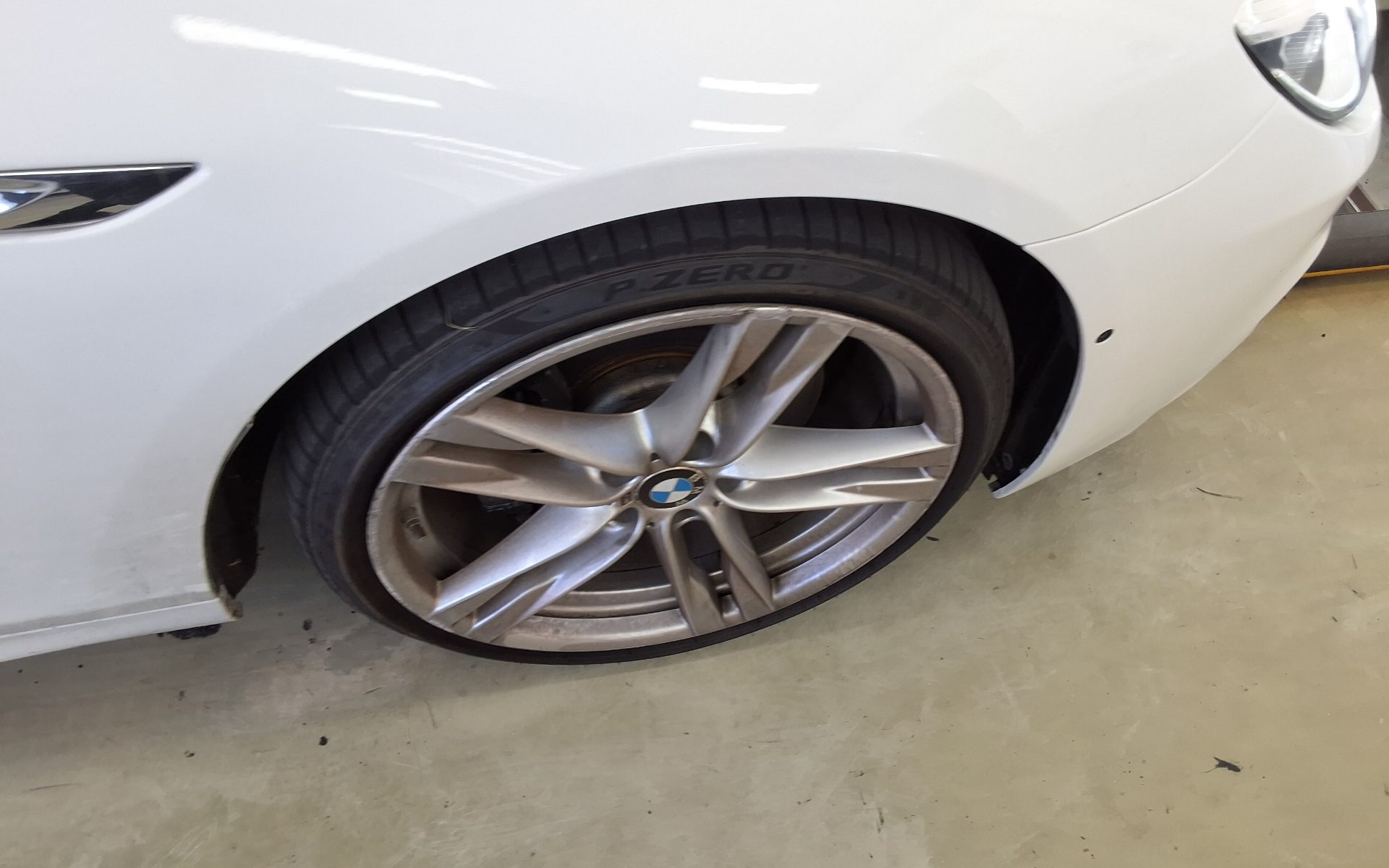 بي إم دبليو 6 Series (3Rd Gen) Gran كوبيه 640D إكس درايف M Sport Lci 2016 SPORT