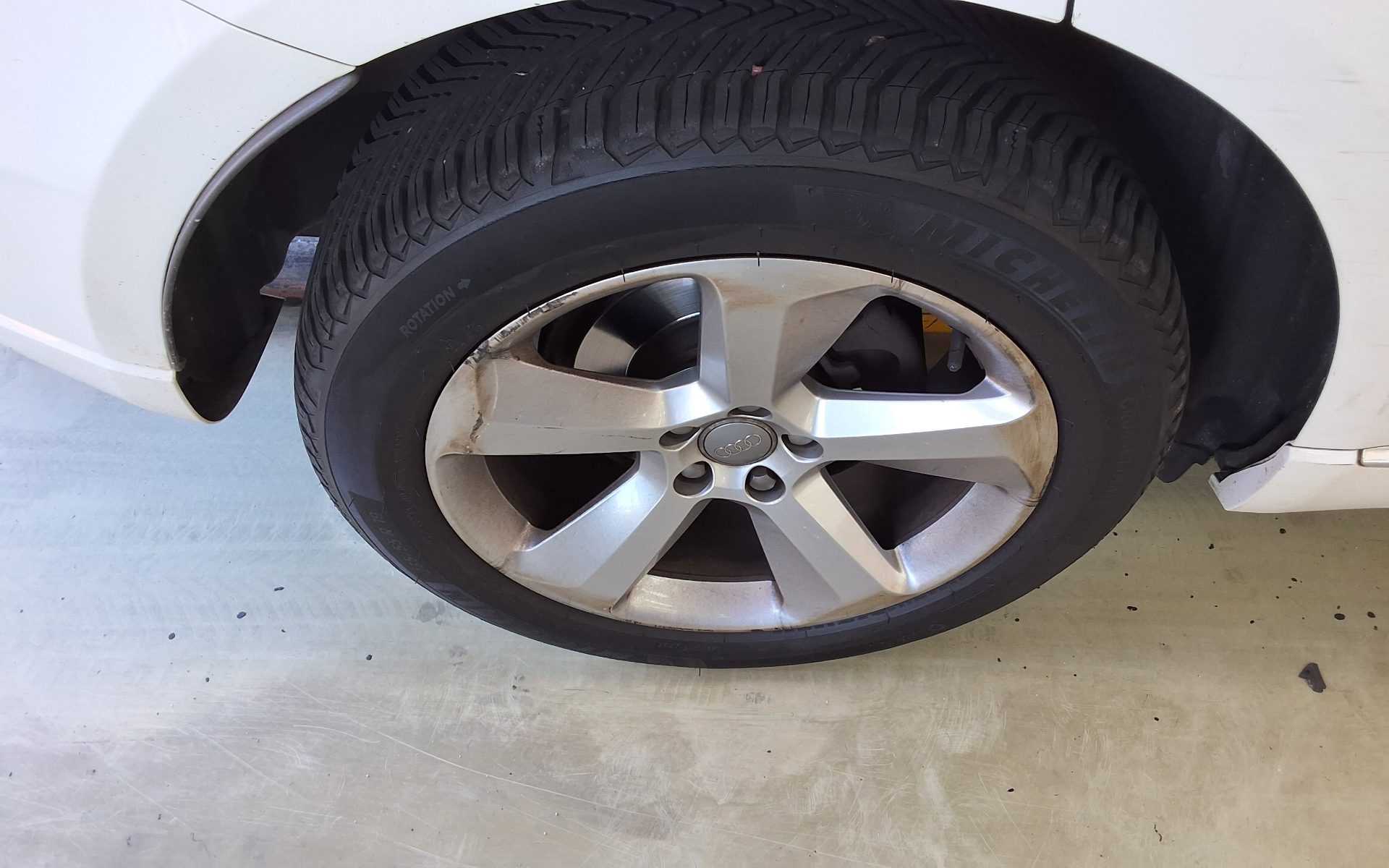 أودي كيو 5 2.0 TDI كواترو Dynamic 2013