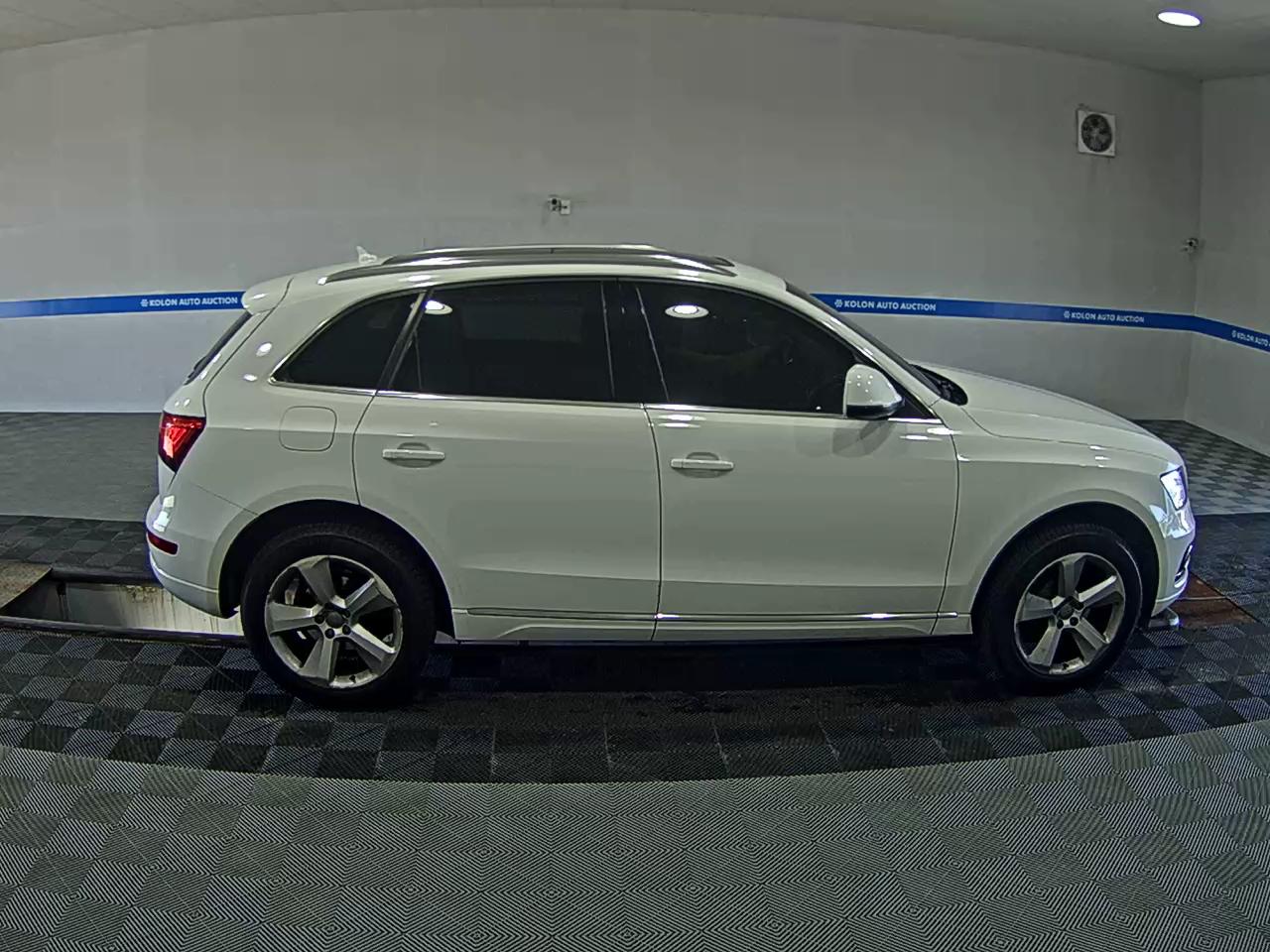 أودي كيو 5 2.0 TDI كواترو Dynamic 2013