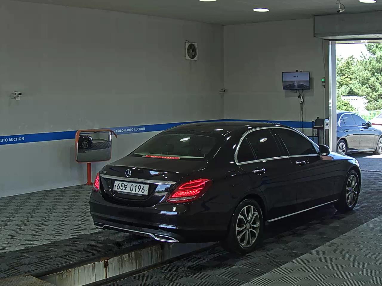 مرسيدس بنز C Class (4Th Gen) C200 Avantgarde 2016 C200