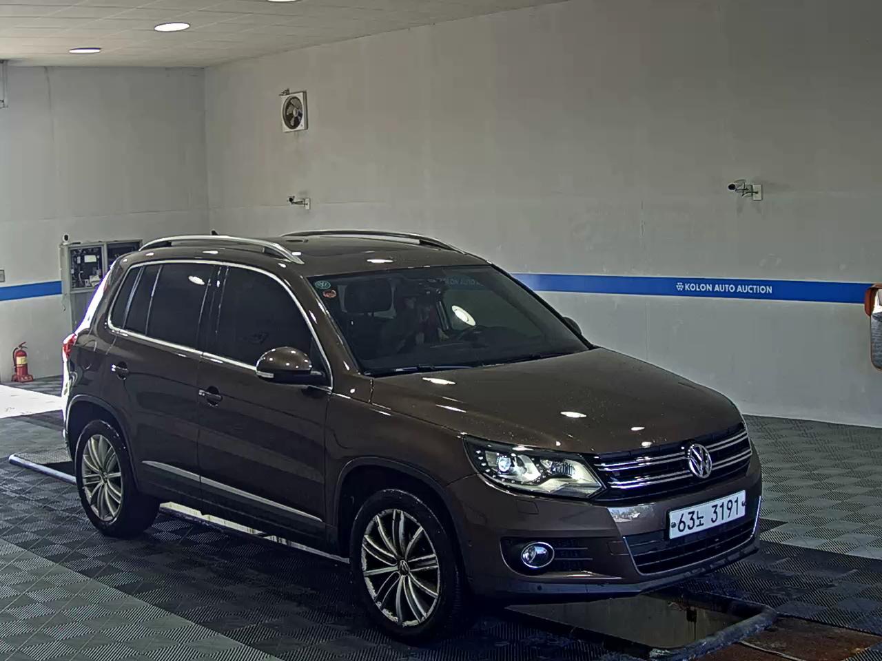 فولكس فاجن تيجوان 2.0 TDI Bluemotion بريميوم 2014 بريميوم