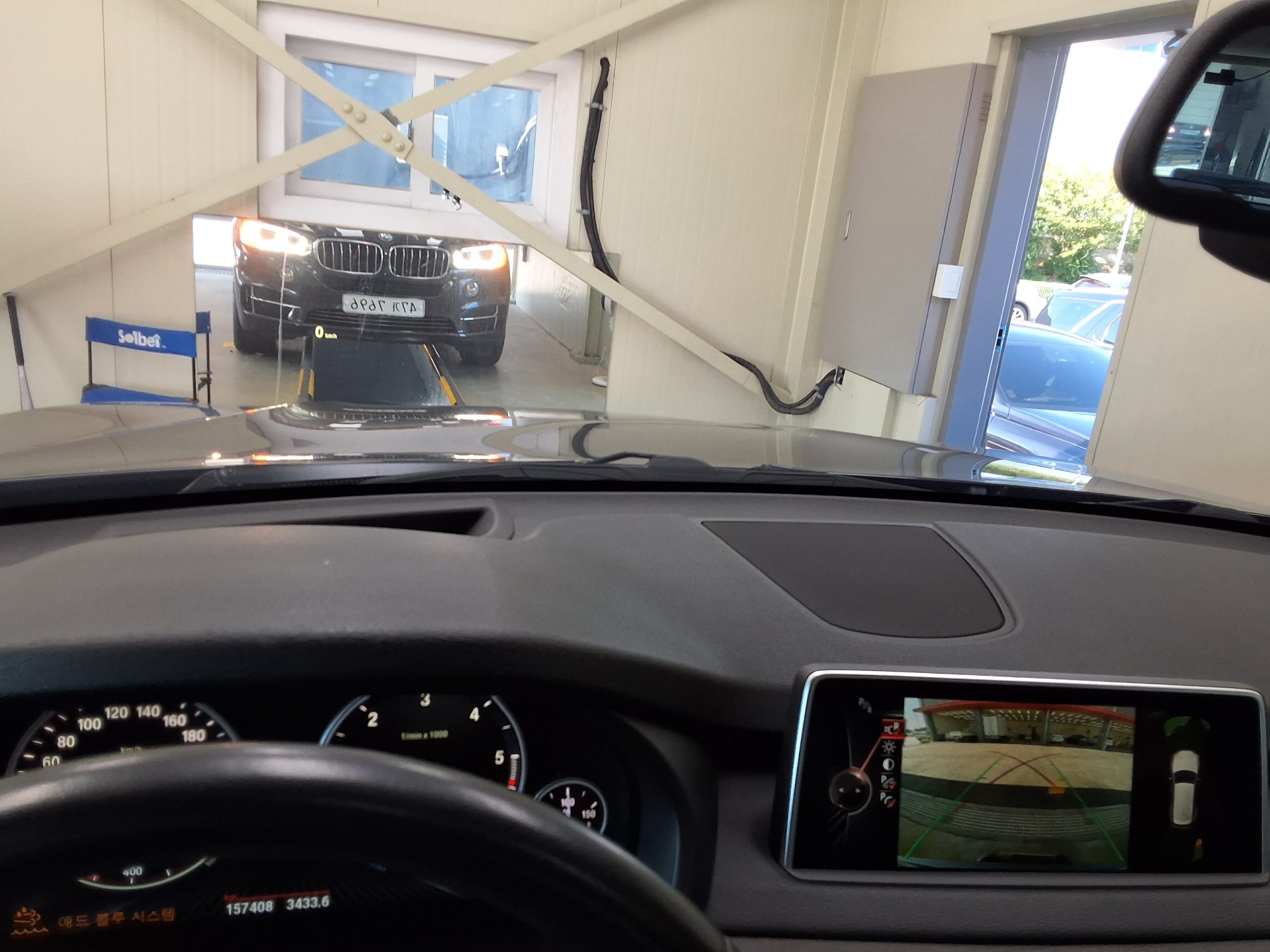 بي إم دبليو X5 (3Rd Gen) 30D إكس درايف 7 Seater 2014