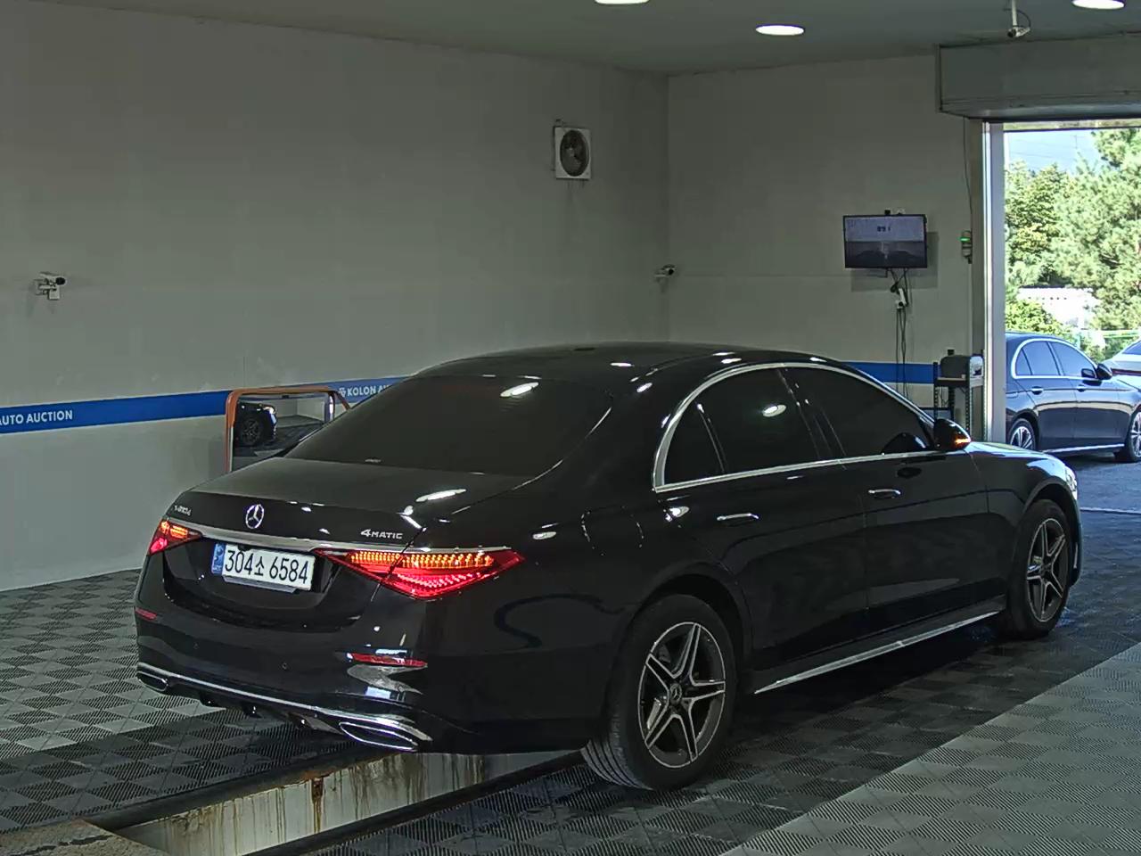 مرسيدس بنز S Class (7Th Gen) S400D فورماتيك 2022 4MATIC