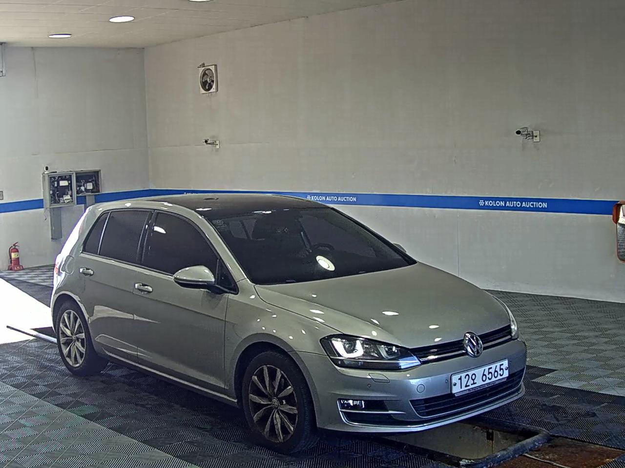 فولكس فاجن جولف (7Th Gen) 2.0 TDI 2015