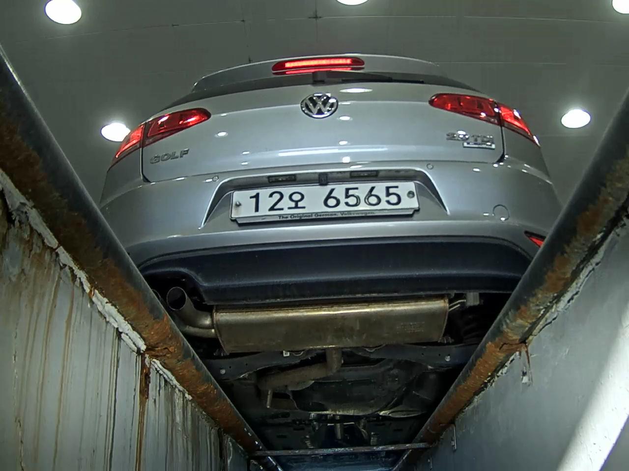 فولكس فاجن جولف (7Th Gen) 2.0 TDI 2015