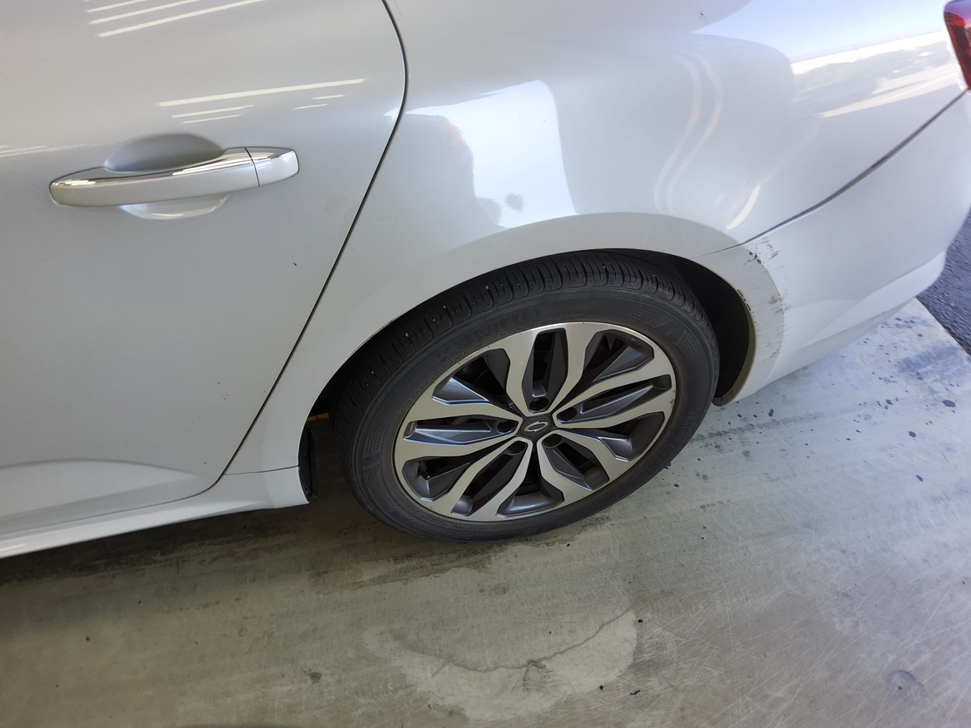 رينو (Samsung) إس إم 6 2.0 Lpe Disabled Vehicle Le 2017 LE