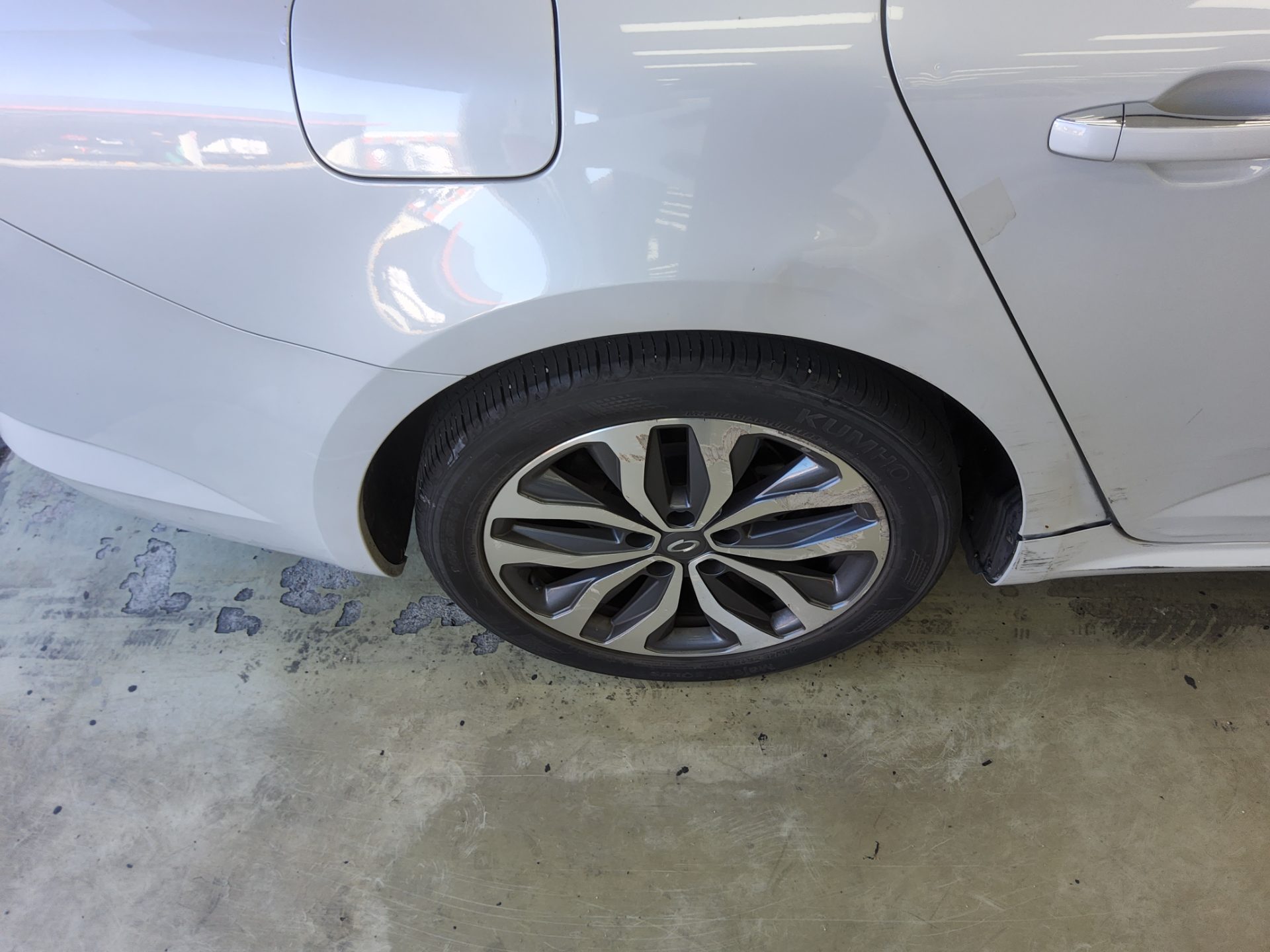 رينو (Samsung) إس إم 6 2.0 Lpe Disabled Vehicle Le 2017 LE