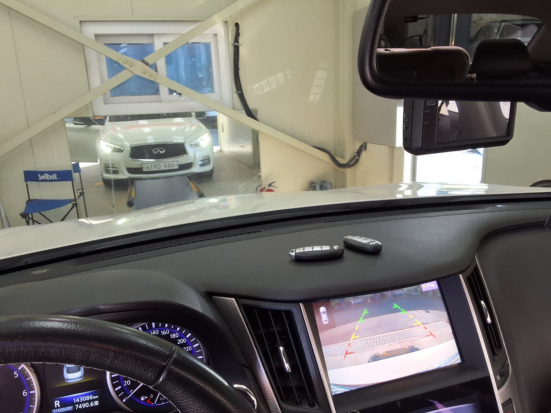 إنفينيتي Q50 2.2D بريميوم 2016 بريميوم