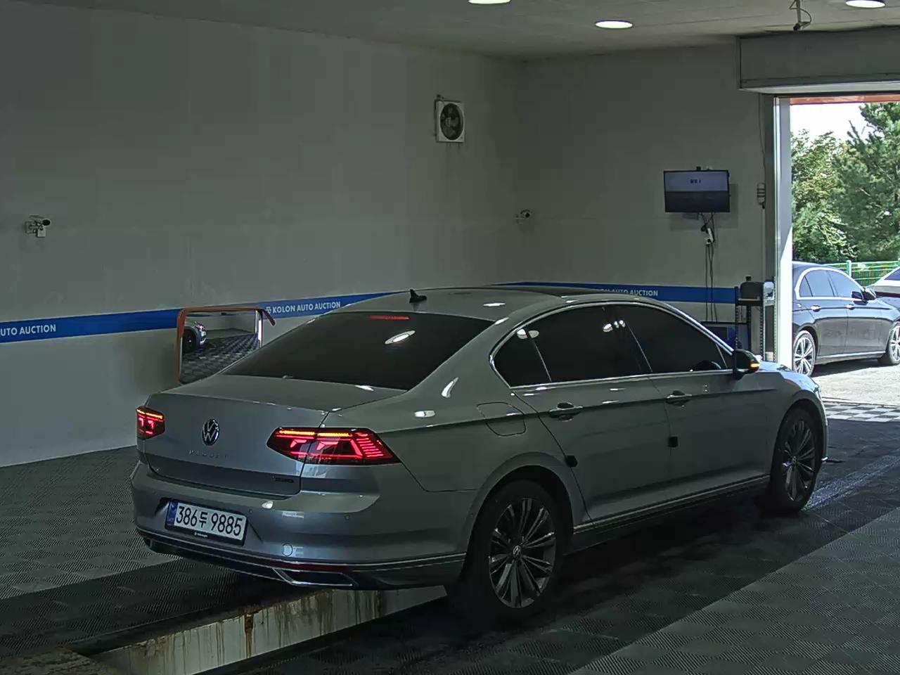فولكس فاجن باسات GT (8Th Gen) 2.0 TDI 4Motion بريستيج 2021 GT PRESTIGE