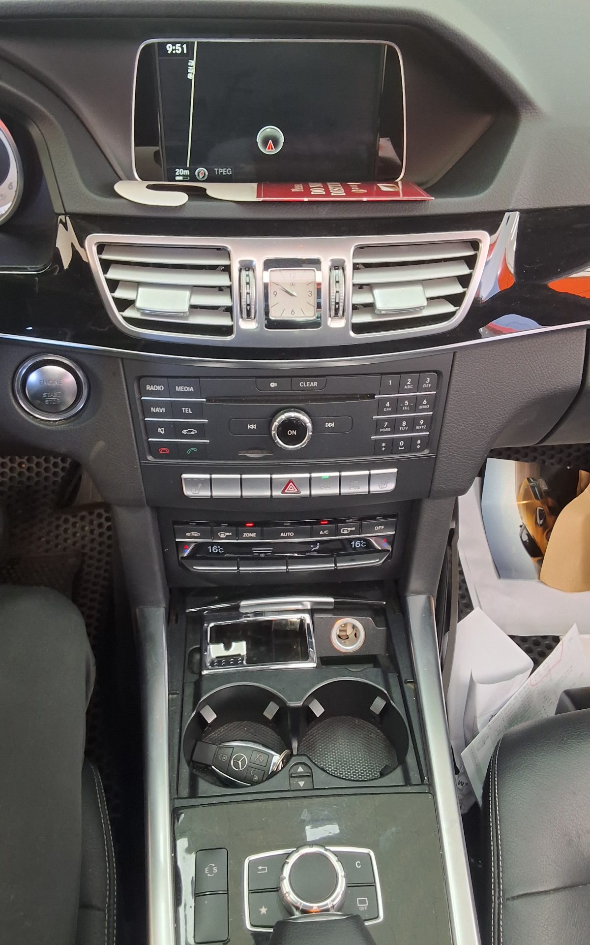 مرسيدس بنز E Class (4Th Gen) E250 Cdi Bluetec فورماتيك Avantgarde 2016 4MATIC