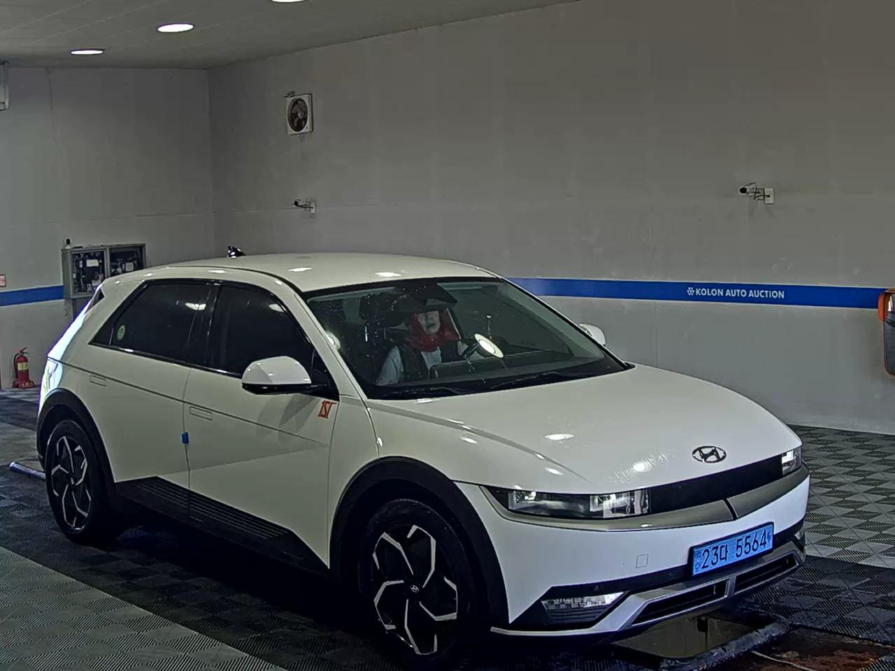 هيونداي أيونيك 2022 EV طويل المدى إكسكلوسيف