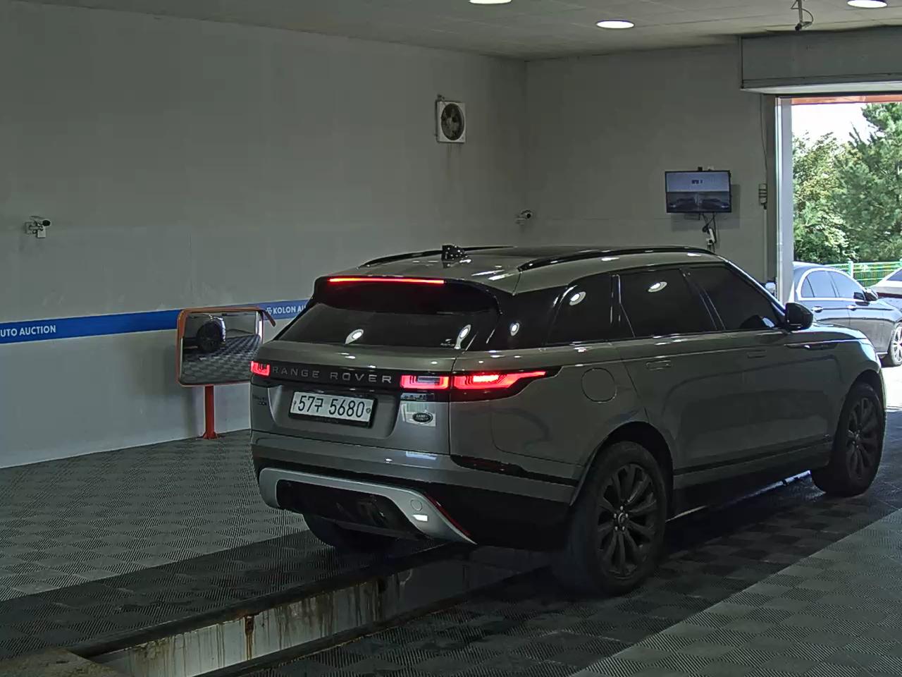 لاند روفر Rover رينج روفر Velar 2.0 D240 Se R Dynamic 2019 SE