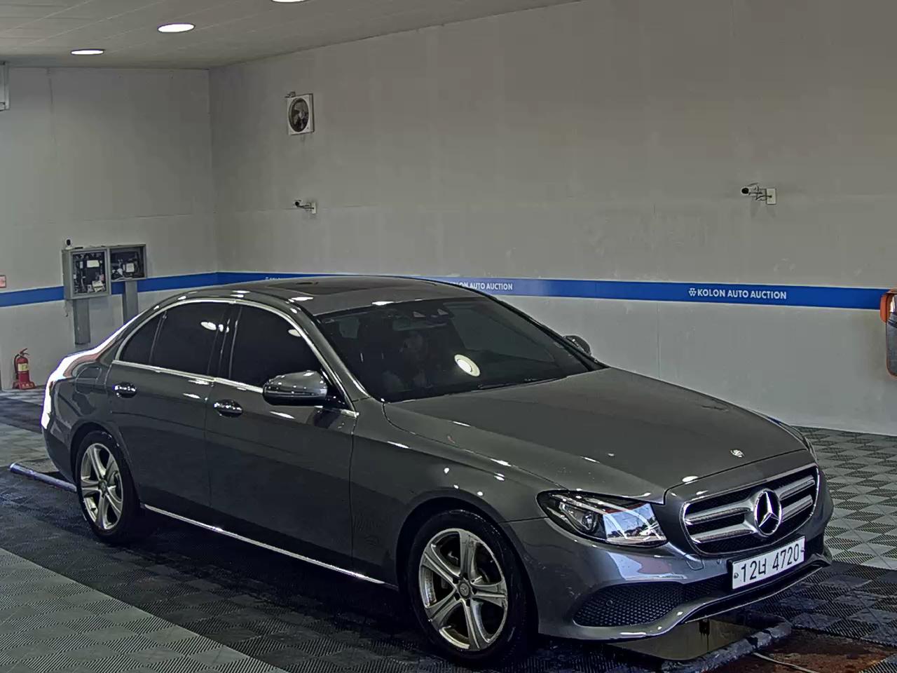 مرسيدس بنز E Class (5Th Gen) E200 Avantgarde 2017 E200