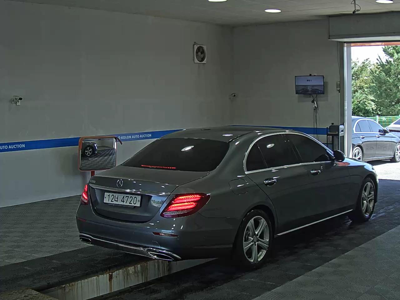 مرسيدس بنز E Class (5Th Gen) E200 Avantgarde 2017 E200